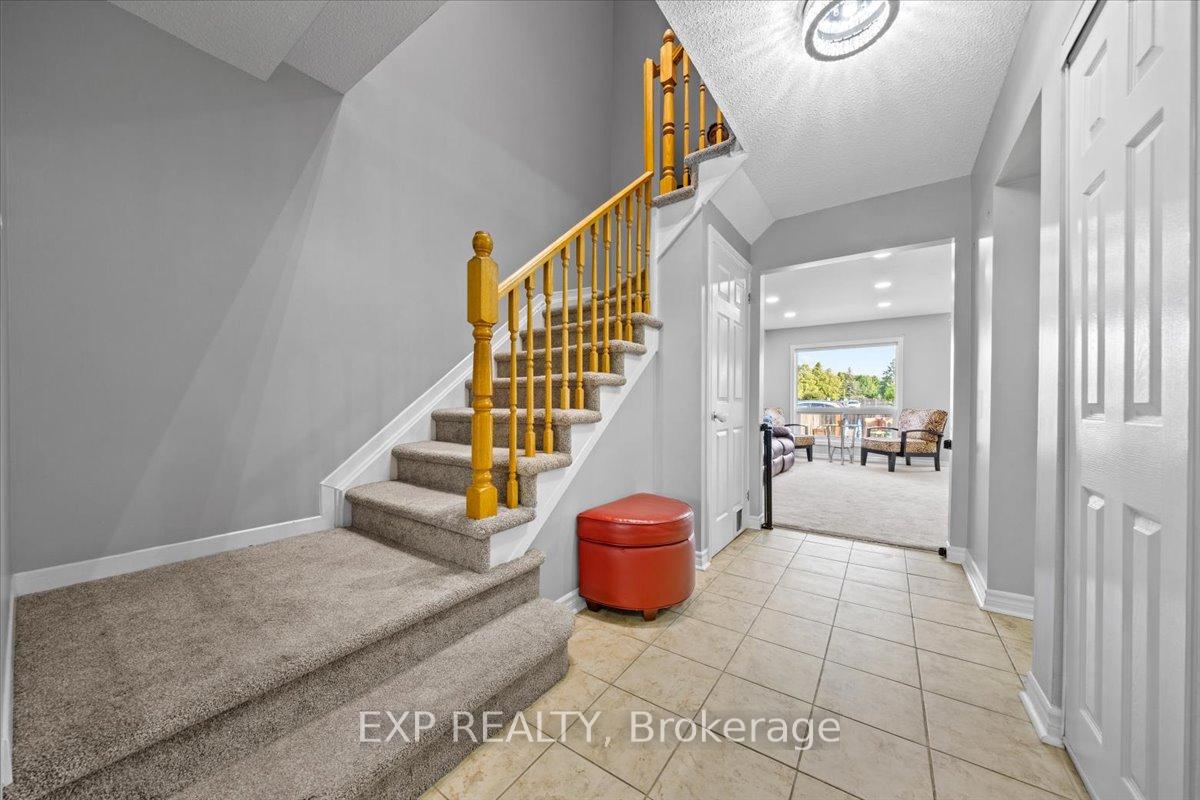 Photo 20 of 93 Cedarock Drive, Ottawa, Kanata - Bridlewood — HOMEH