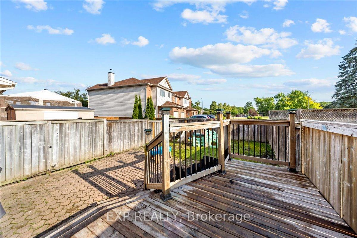 Photo 37 of 93 Cedarock Drive, Ottawa, Kanata - Bridlewood — HOMEH