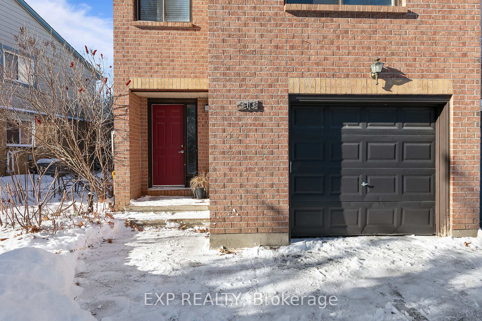 Photo 3 of 313 Knudson Drive, Ottawa, Kanata - Kanata Lakes/Heritage Hills — HOMEH