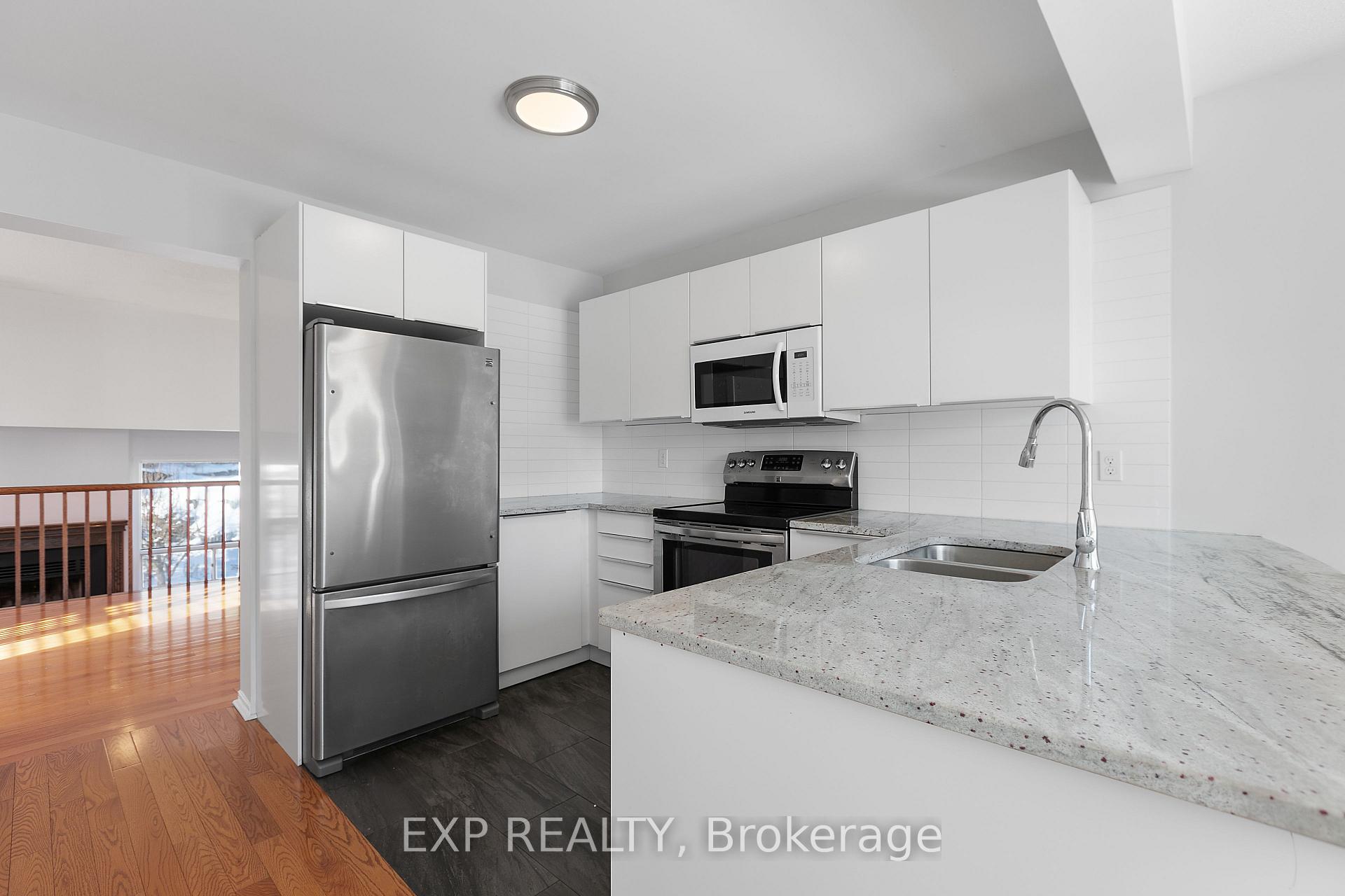 Photo 15 of 313 Knudson Drive, Ottawa, Kanata - Kanata Lakes/Heritage Hills — HOMEH