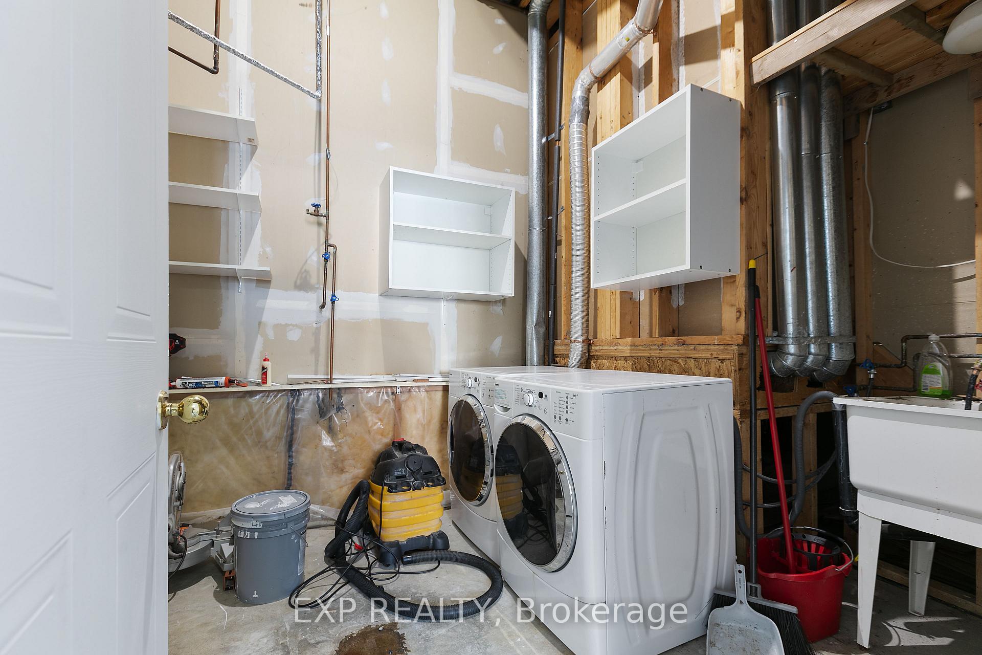 Photo 32 of 313 Knudson Drive, Ottawa, Kanata - Kanata Lakes/Heritage Hills — HOMEH
