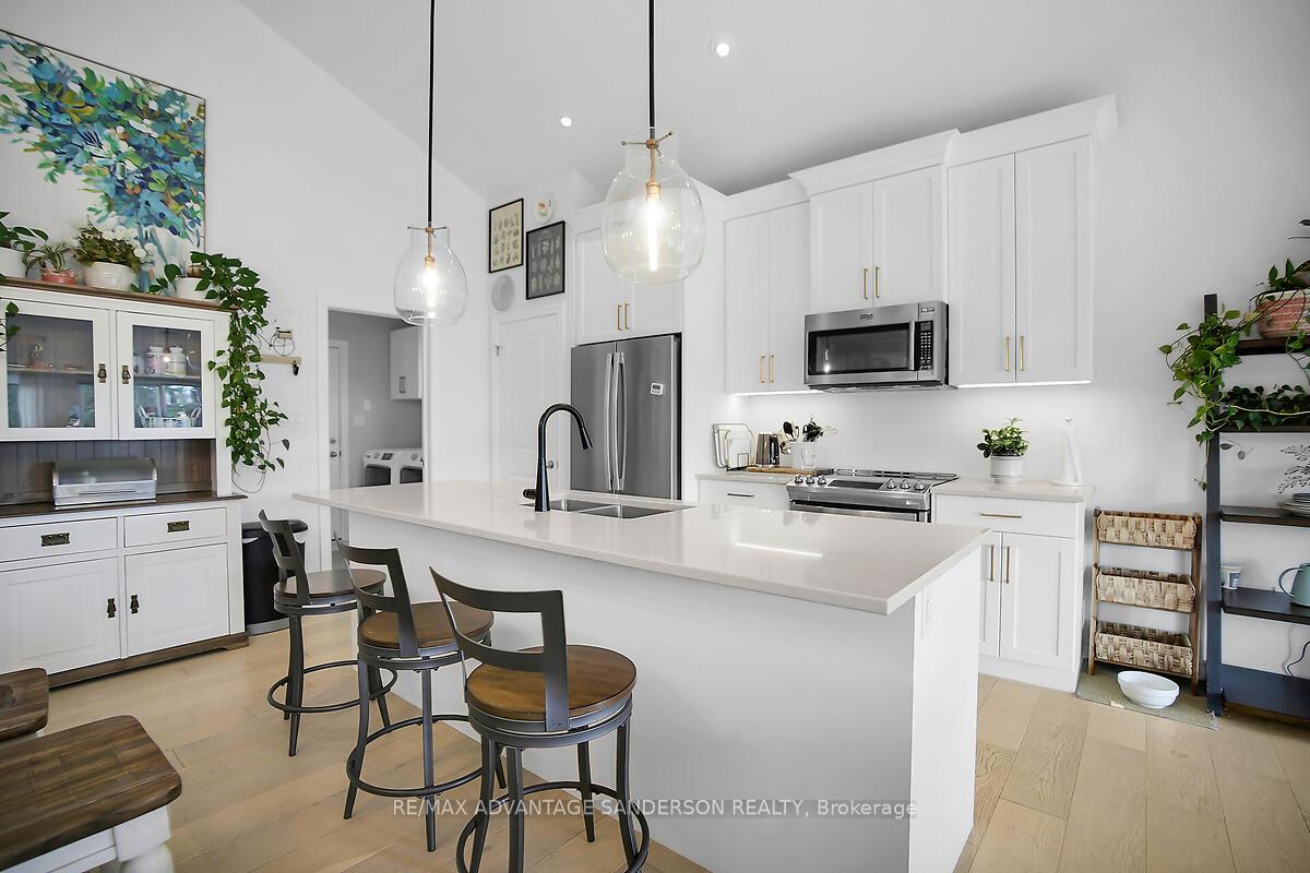 Photo 25 of 47 Bowman Drive, Middlesex Centre, Ilderton — HOMEH