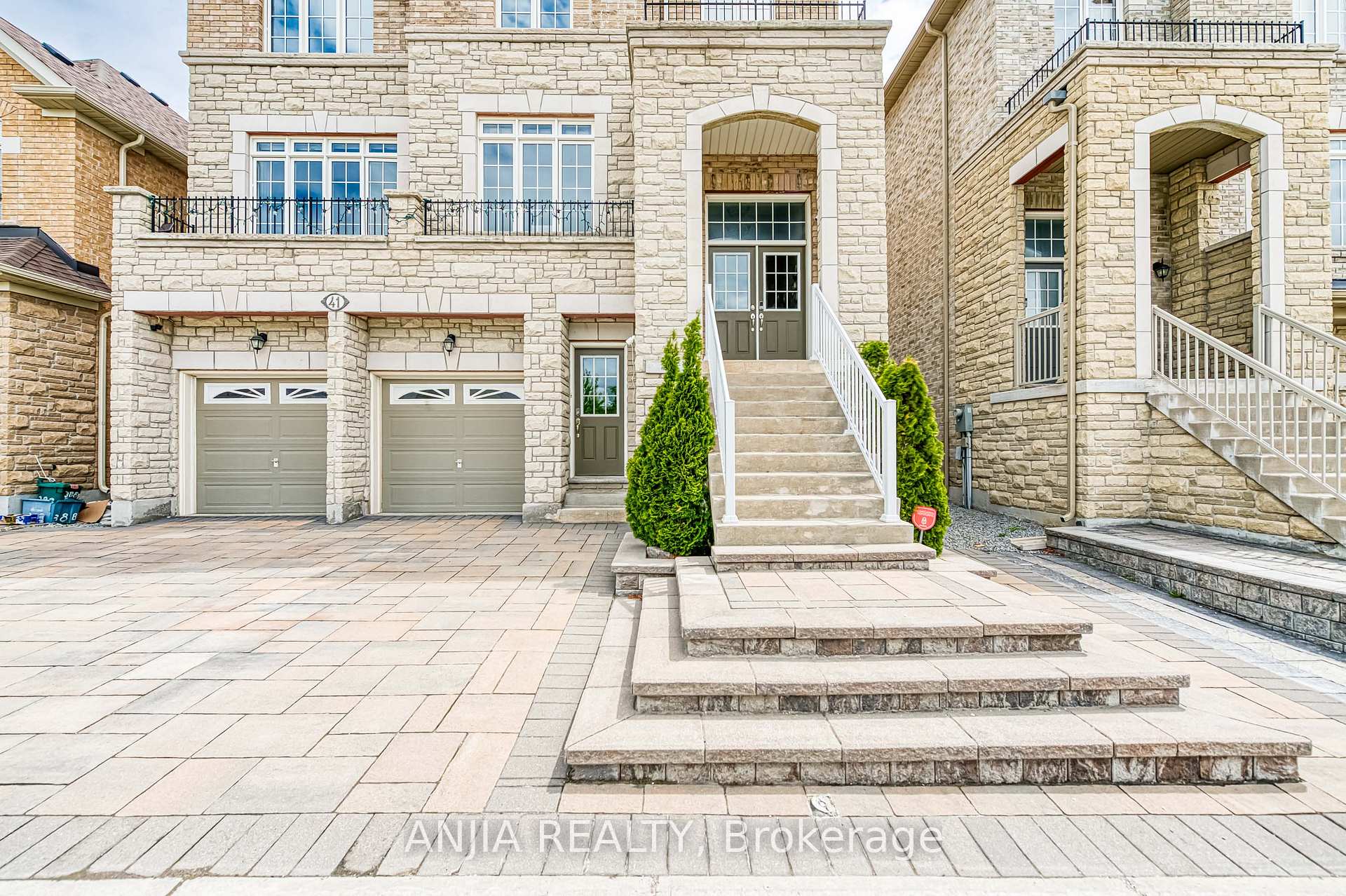 Photo 4 of 41 Furrow Street, Markham, Wismer — HOMEH