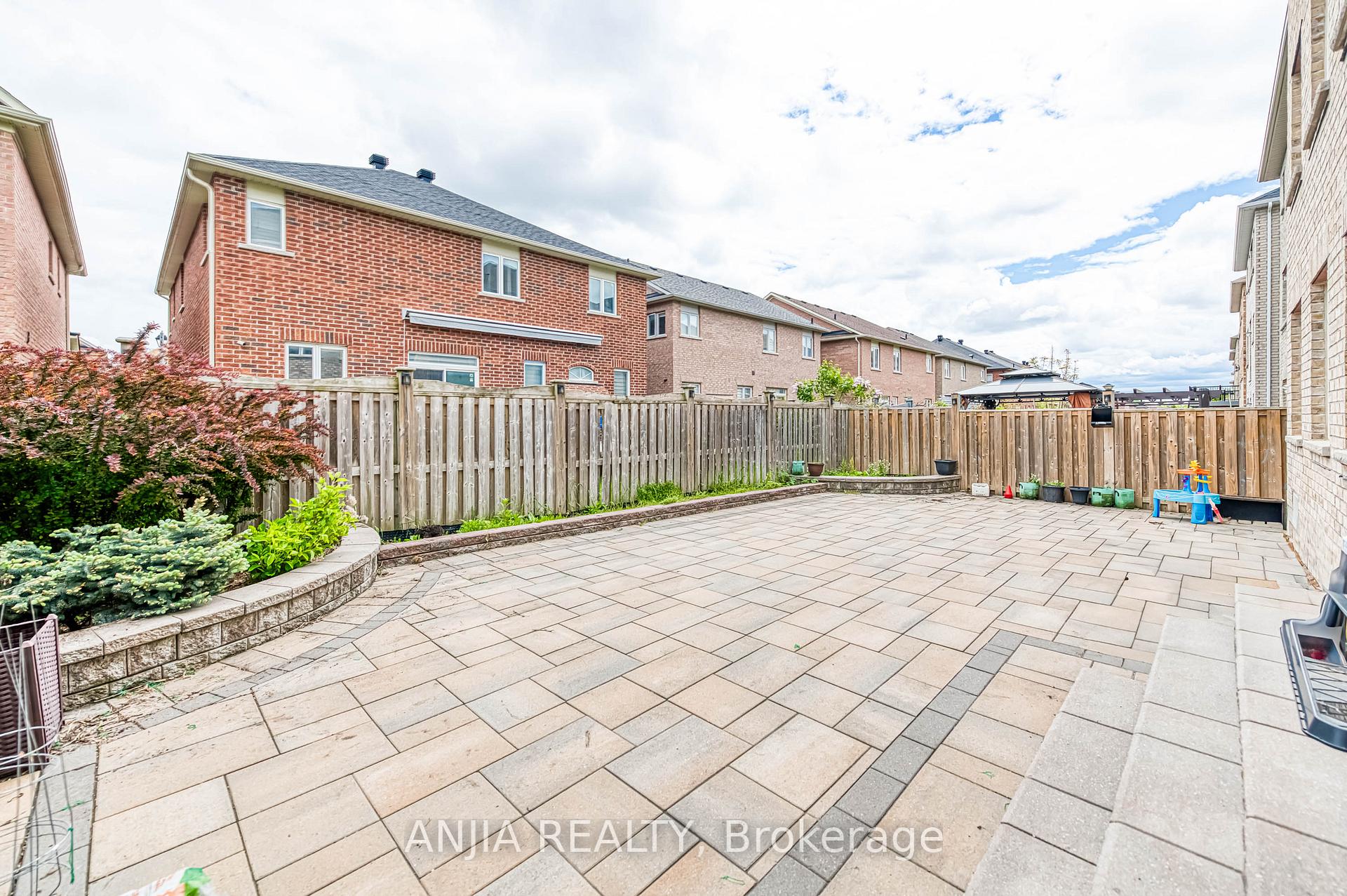 Photo 44 of 41 Furrow Street, Markham, Wismer — HOMEH