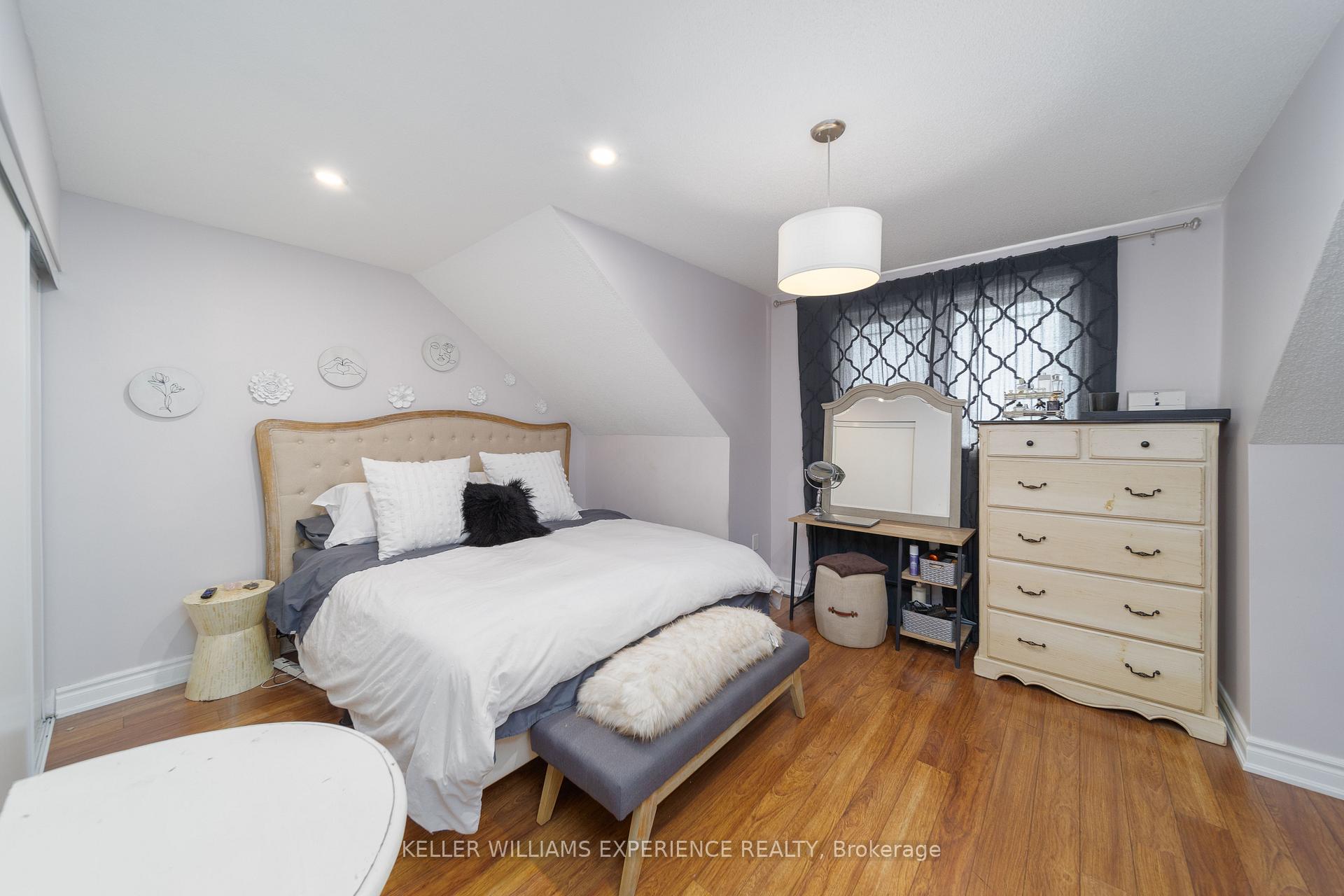 Photo 14 of 1299 Coleman Crescent, Innisfil, Alcona — HOMEH