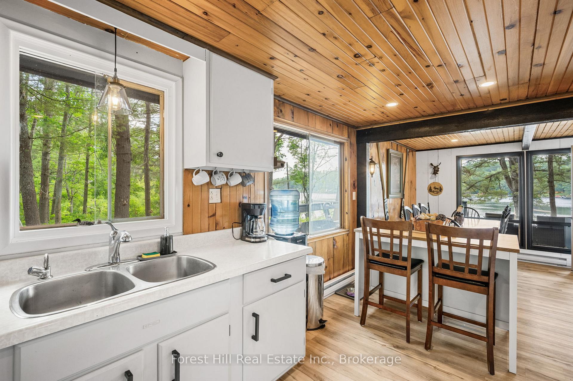 Photo 15 of 1099 Bracken Trail, Minden Hills, Lutterworth — HOMEH