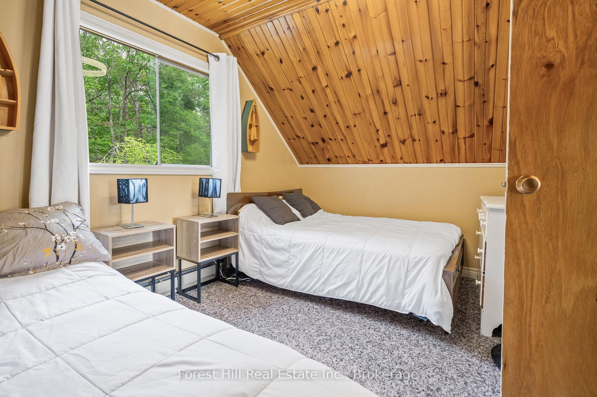 Photo 19 of 1099 Bracken Trail, Minden Hills, Lutterworth — HOMEH