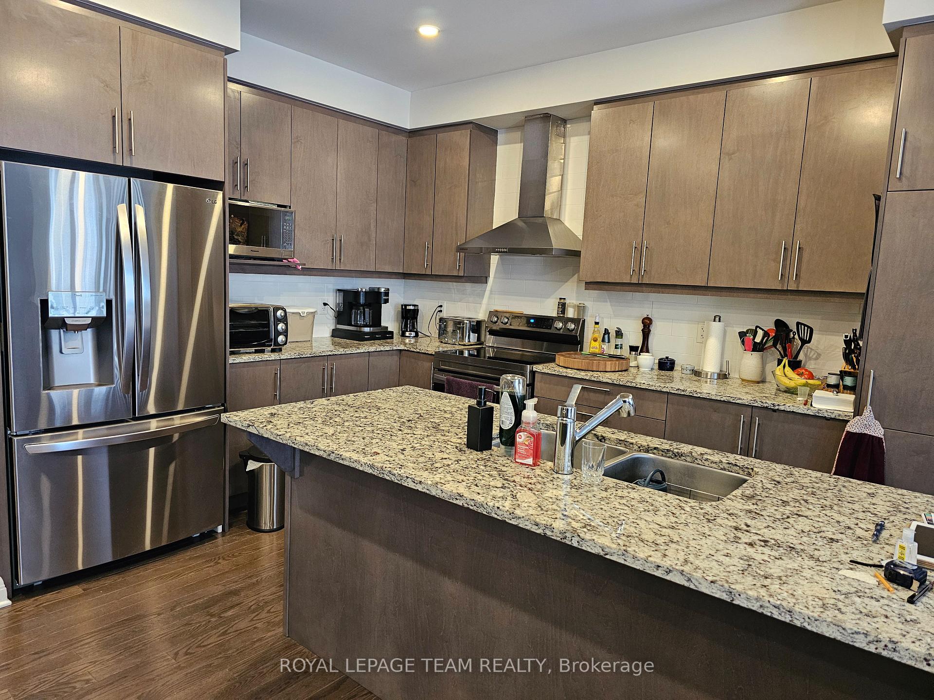 Photo 8 of 503 Hitzlay Terrace, Ottawa, Kanata - Kanata Lakes/Heritage Hills — HOMEH