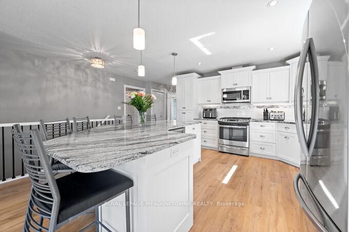Photo 12 of 102 Milton Seiler Crescent, Minto — HOMEH
