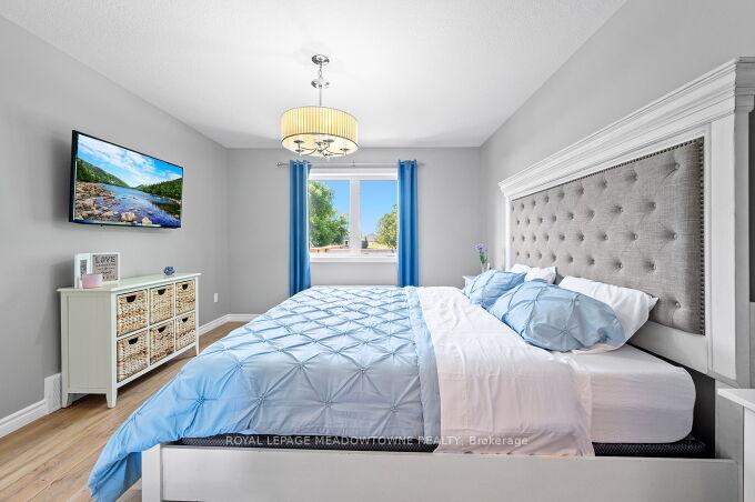 Photo 19 of 102 Milton Seiler Crescent, Minto — HOMEH