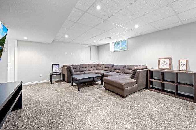 Photo 32 of 102 Milton Seiler Crescent, Minto — HOMEH