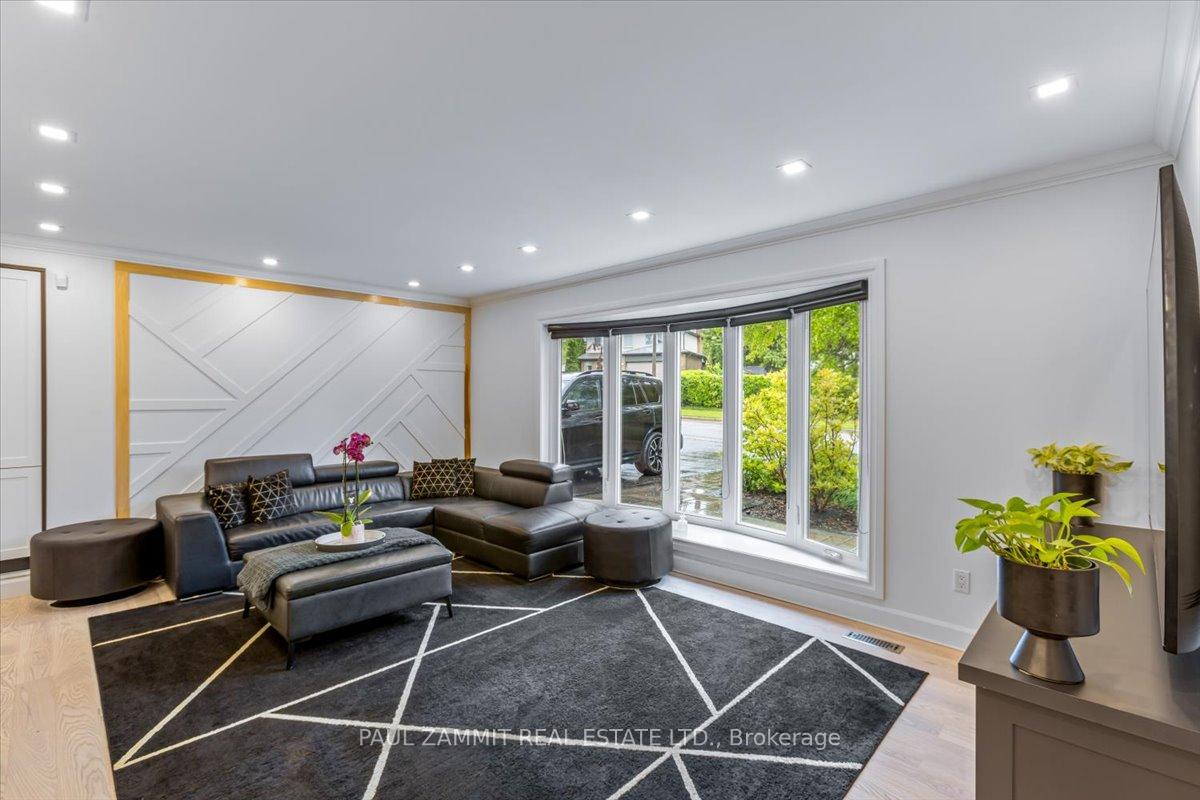 Photo 7 of 131 Simonston Boulevard, Markham, German Mills — HOMEH