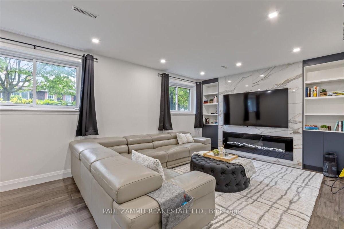 Photo 16 of 131 Simonston Boulevard, Markham, German Mills — HOMEH