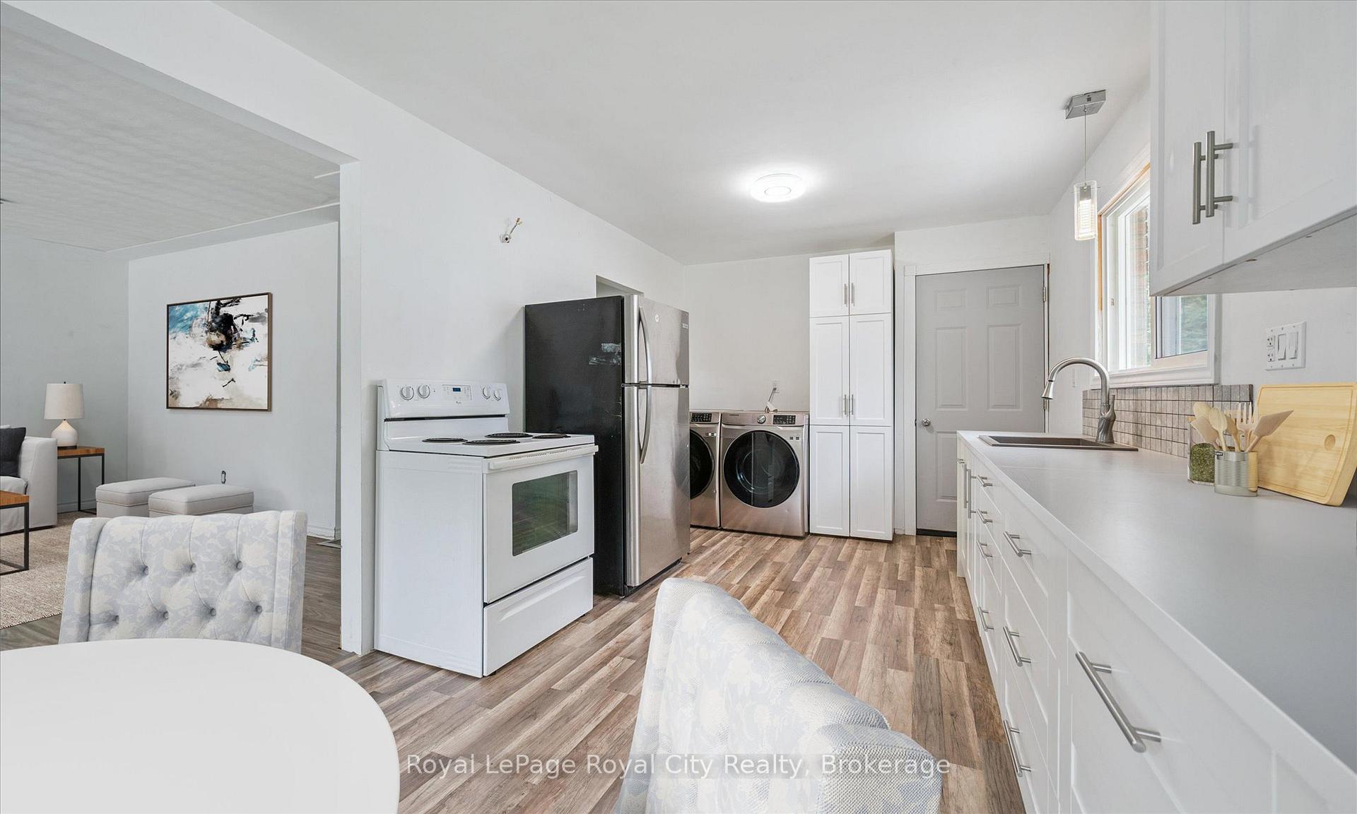 Photo 8 of 37 Marklane Street, Minto — HOMEH