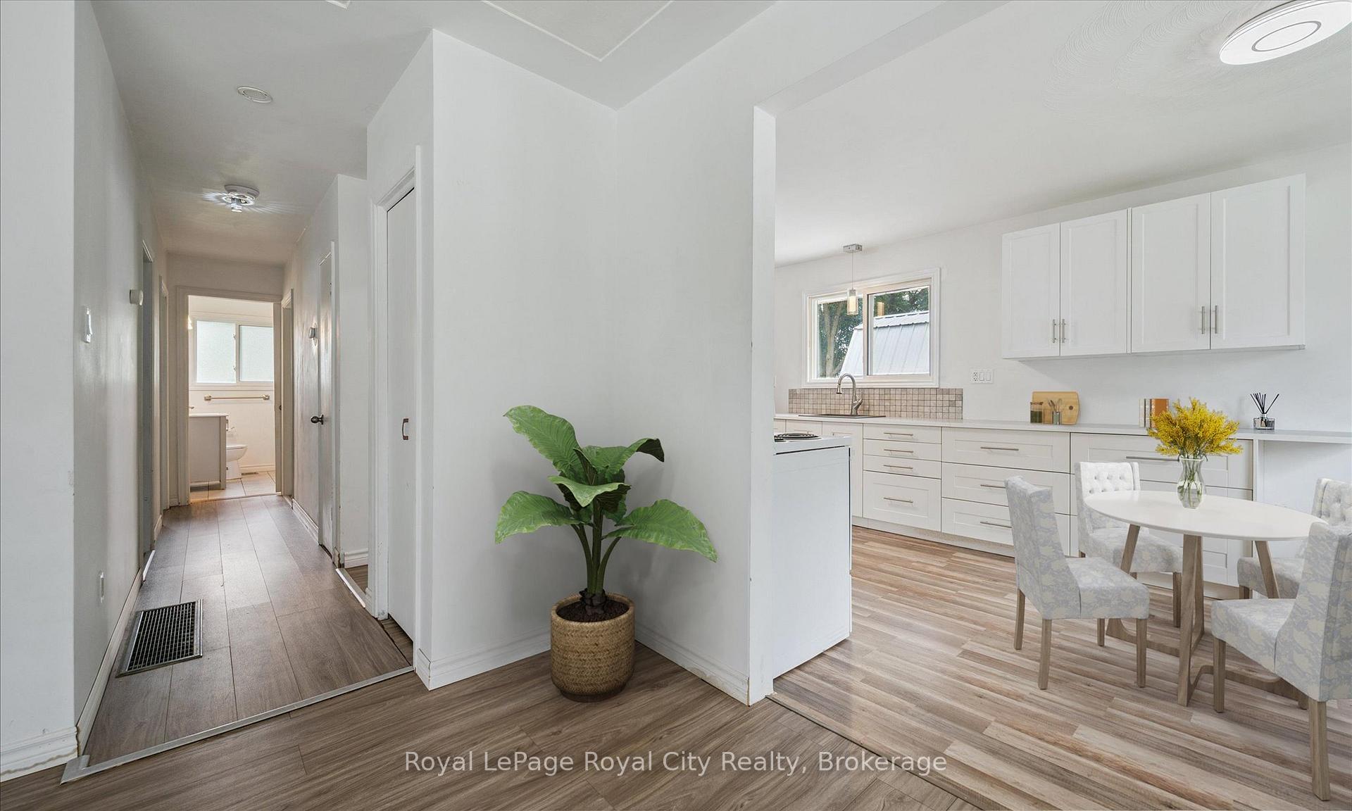 Photo 11 of 37 Marklane Street, Minto — HOMEH