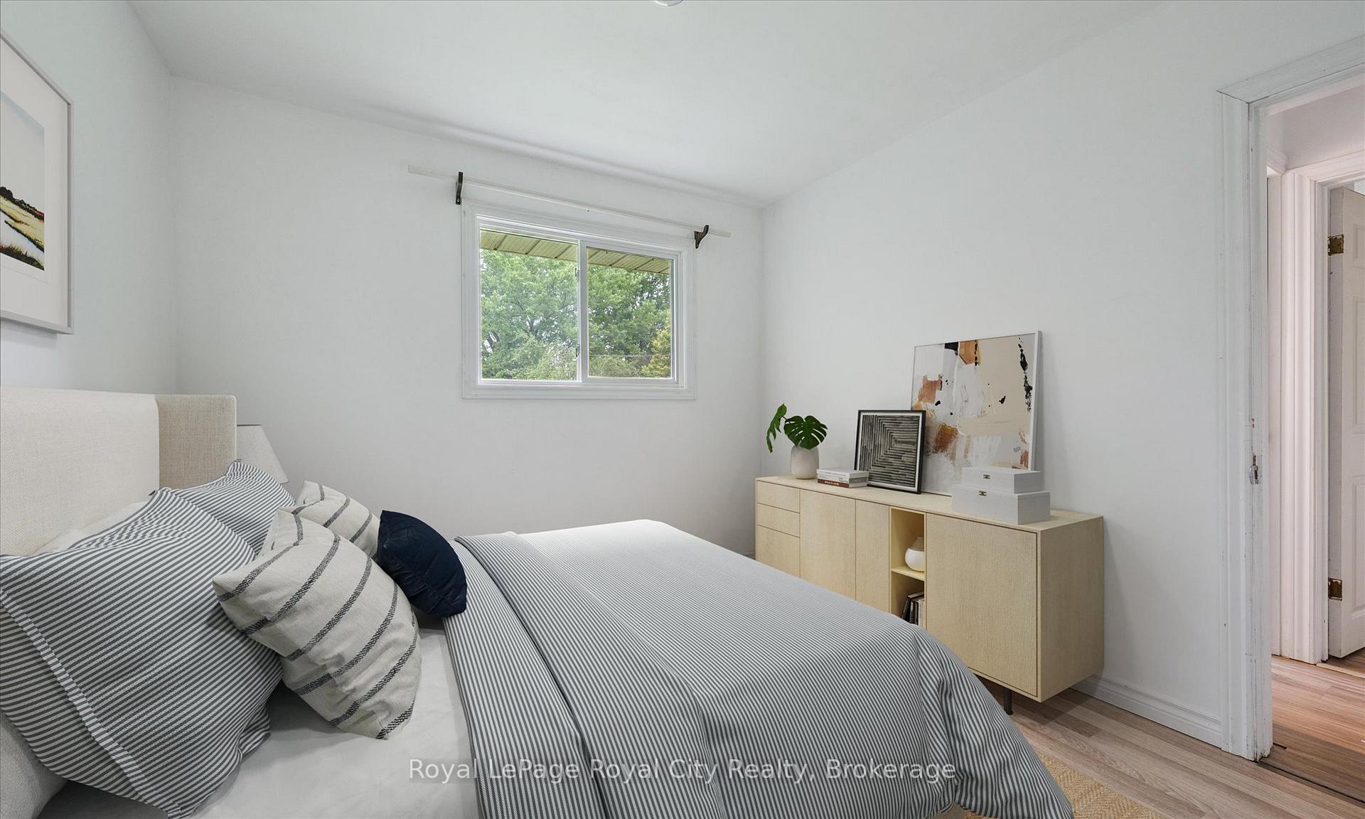 Photo 13 of 37 Marklane Street, Minto — HOMEH