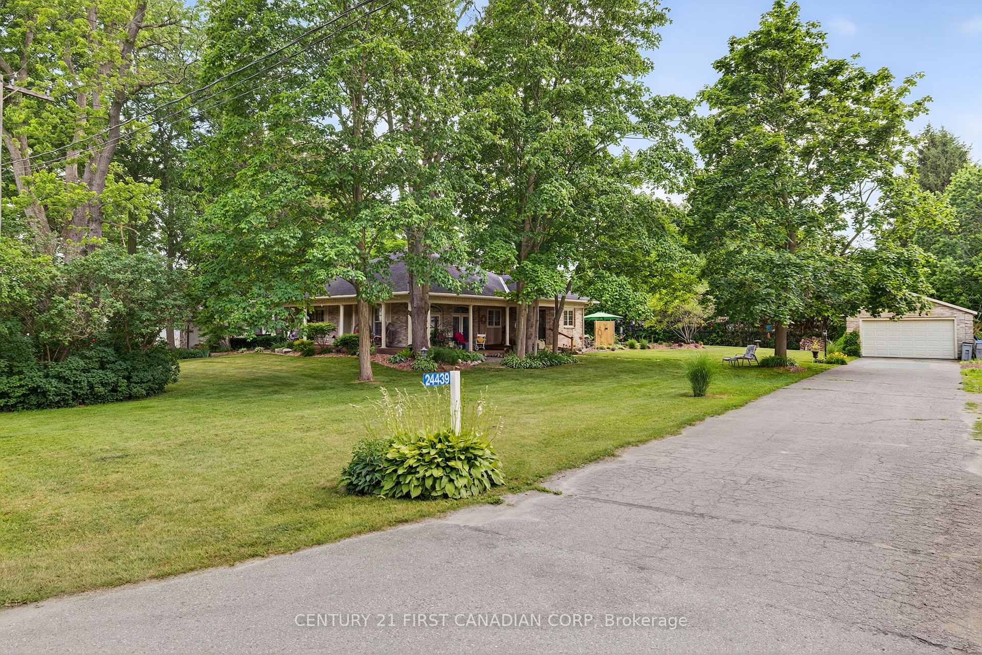 Photo 5 of 24439 Poplar Hill Road, Middlesex Centre, Poplar Hill — HOMEH