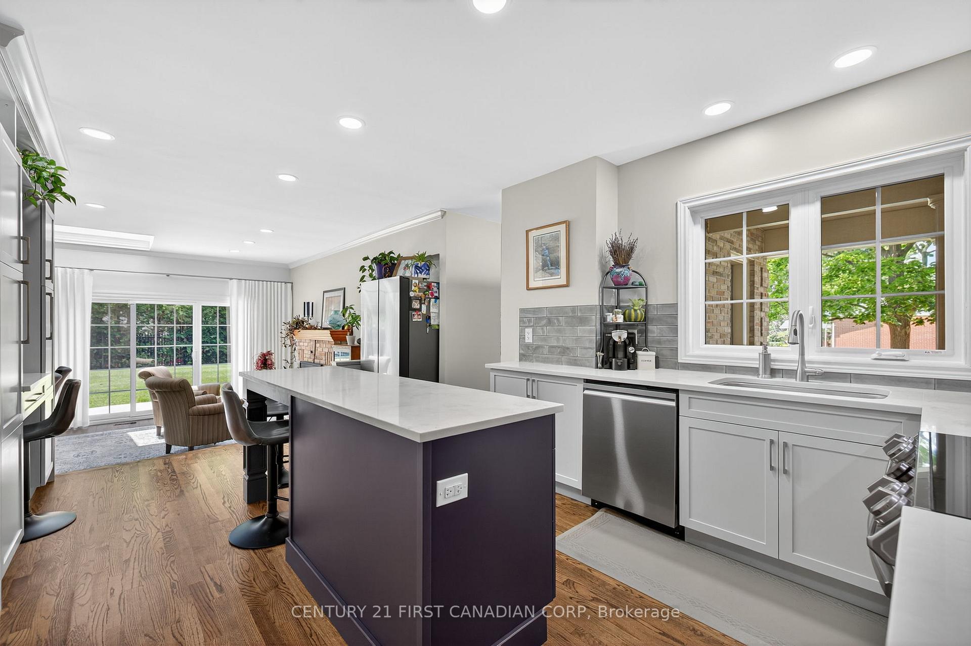 Photo 7 of 24439 Poplar Hill Road, Middlesex Centre, Poplar Hill — HOMEH