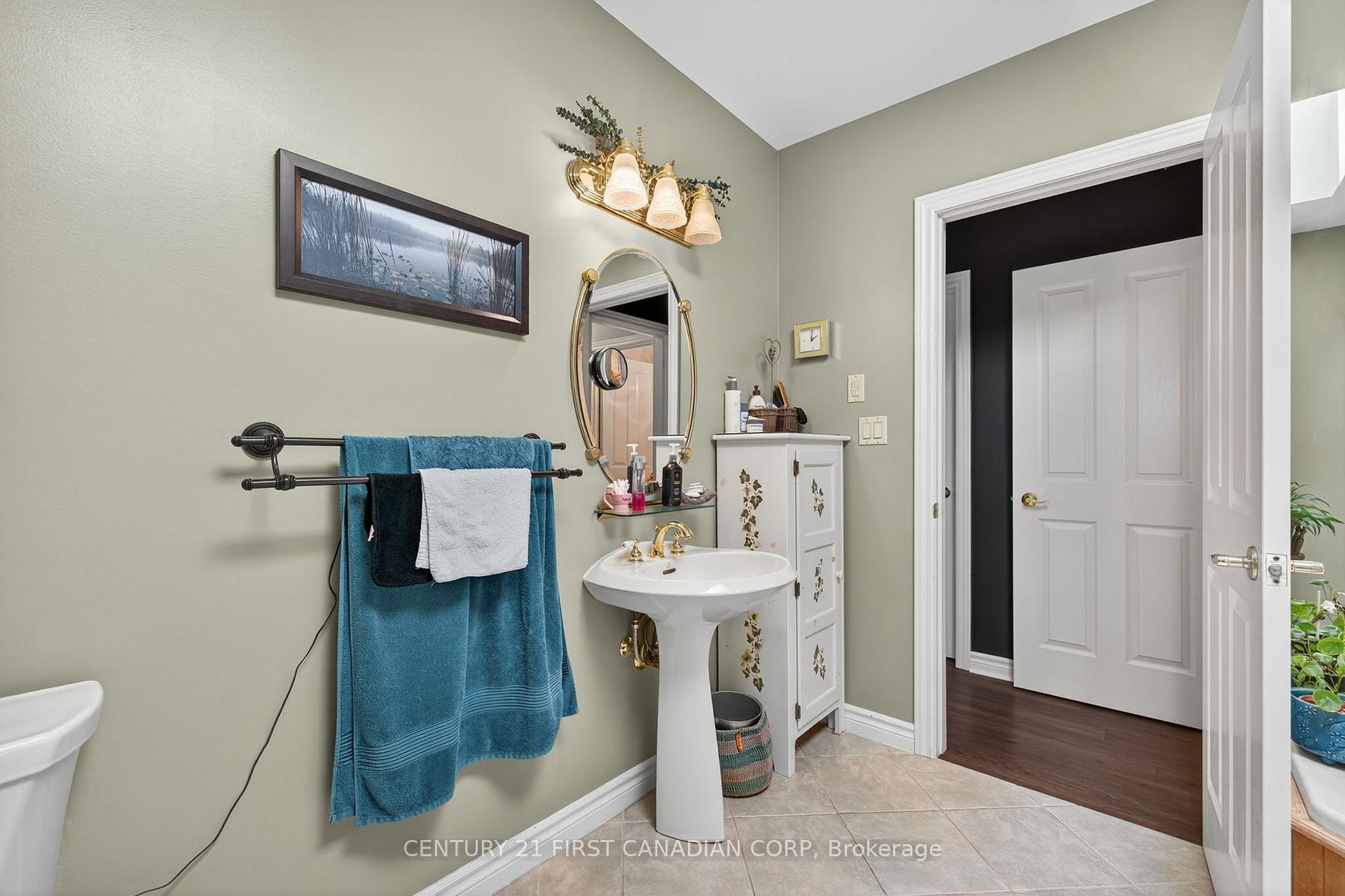 Photo 20 of 24439 Poplar Hill Road, Middlesex Centre, Poplar Hill — HOMEH
