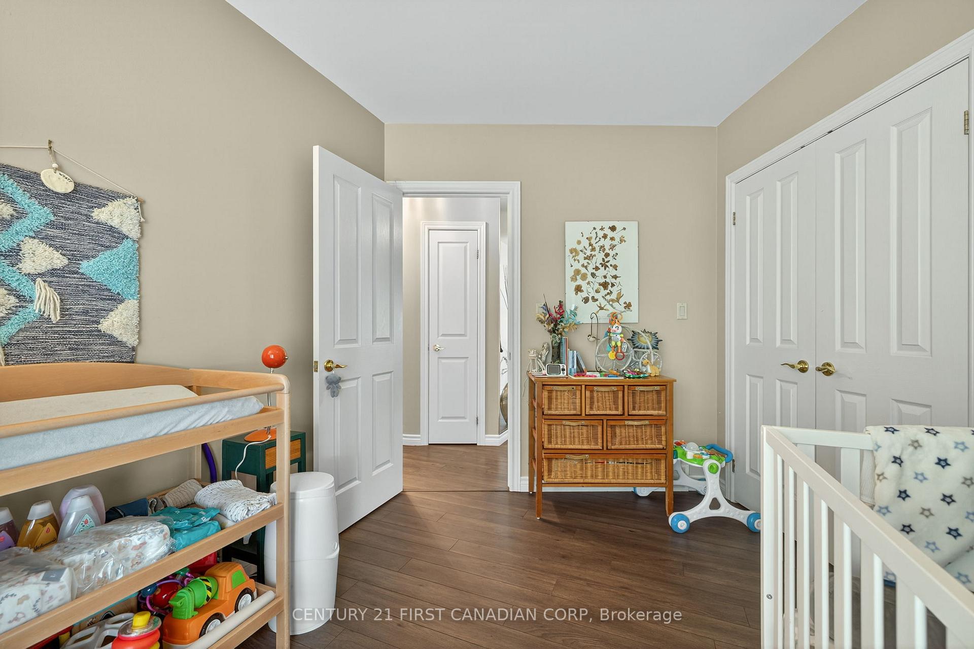 Photo 22 of 24439 Poplar Hill Road, Middlesex Centre, Poplar Hill — HOMEH