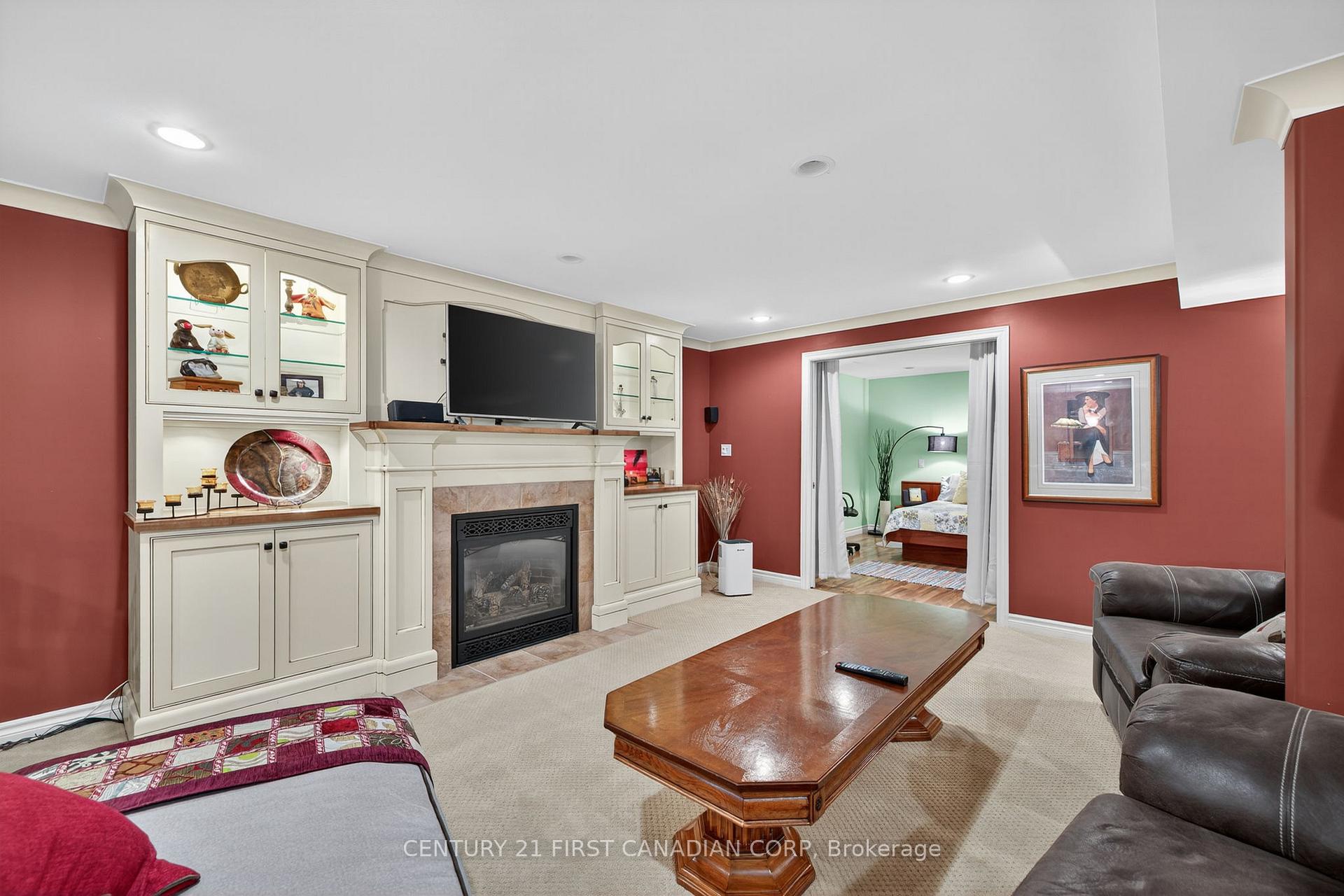Photo 28 of 24439 Poplar Hill Road, Middlesex Centre, Poplar Hill — HOMEH