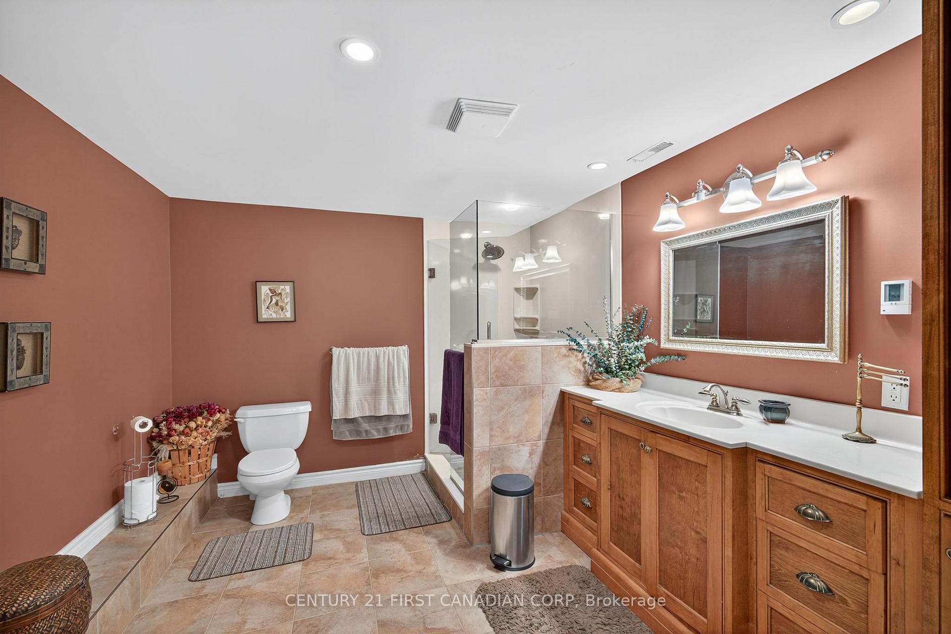 Photo 31 of 24439 Poplar Hill Road, Middlesex Centre, Poplar Hill — HOMEH