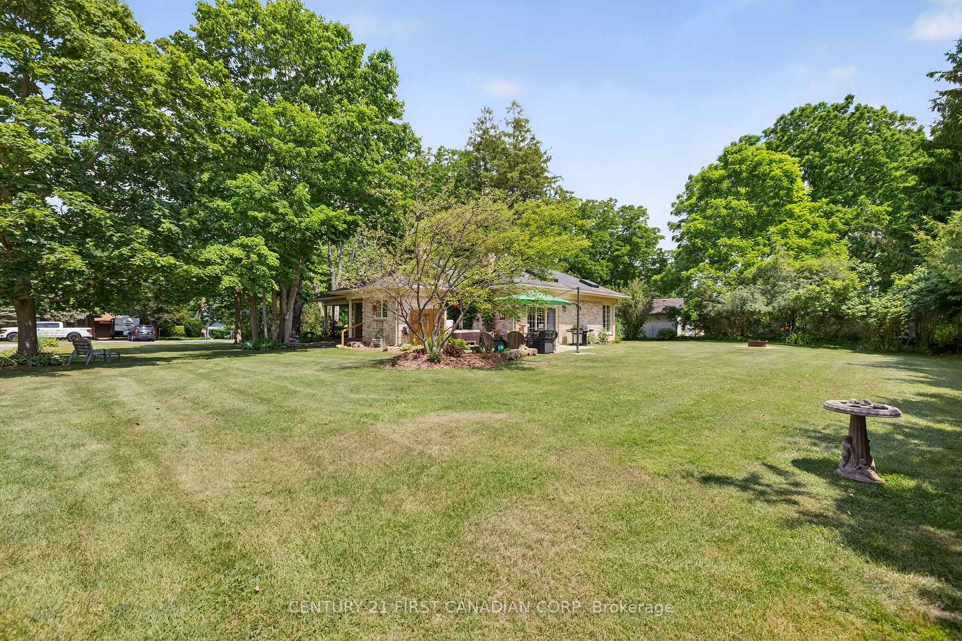 Photo 33 of 24439 Poplar Hill Road, Middlesex Centre, Poplar Hill — HOMEH