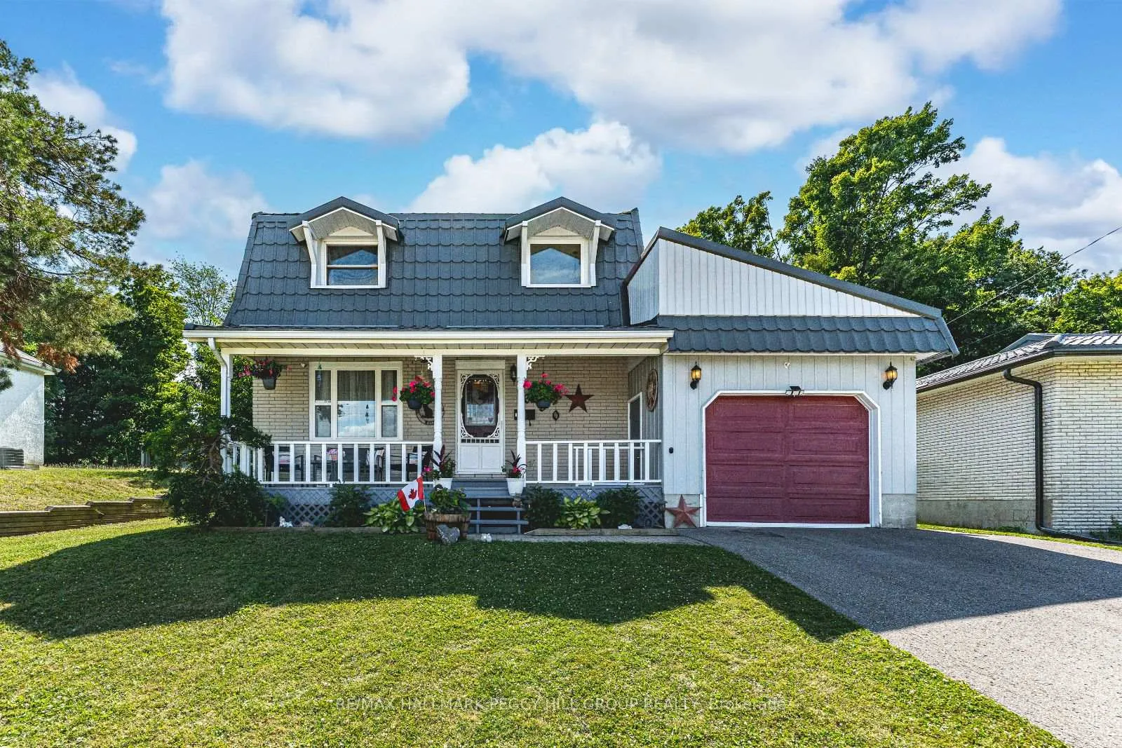 Photo 1 of 630 William Street, Midland — HOMEH