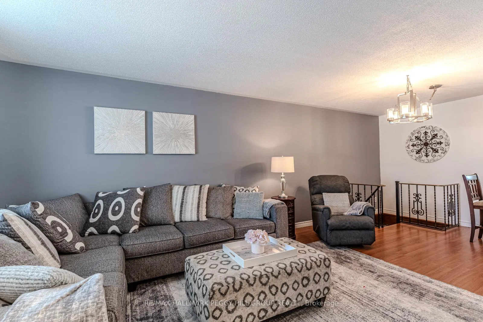Photo 6 of 630 William Street, Midland — HOMEH