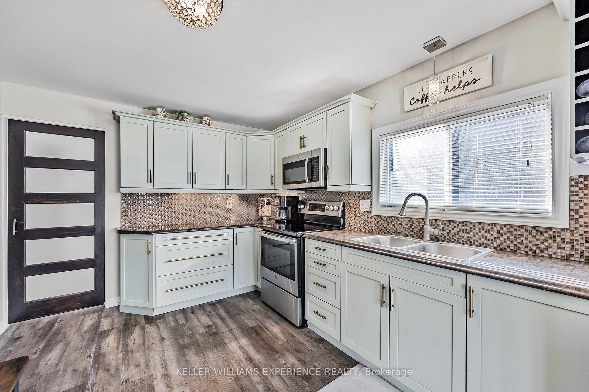 Photo 13 of 1174 Alfred Street, Innisfil, Rural Innisfil — HOMEH