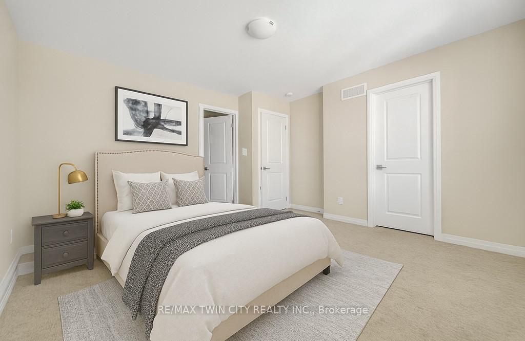 Photo 13 of 341 Valencia Avenue, Kitchener — HOMEH