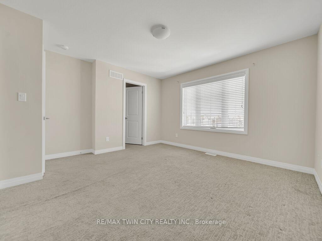 Photo 14 of 341 Valencia Avenue, Kitchener — HOMEH