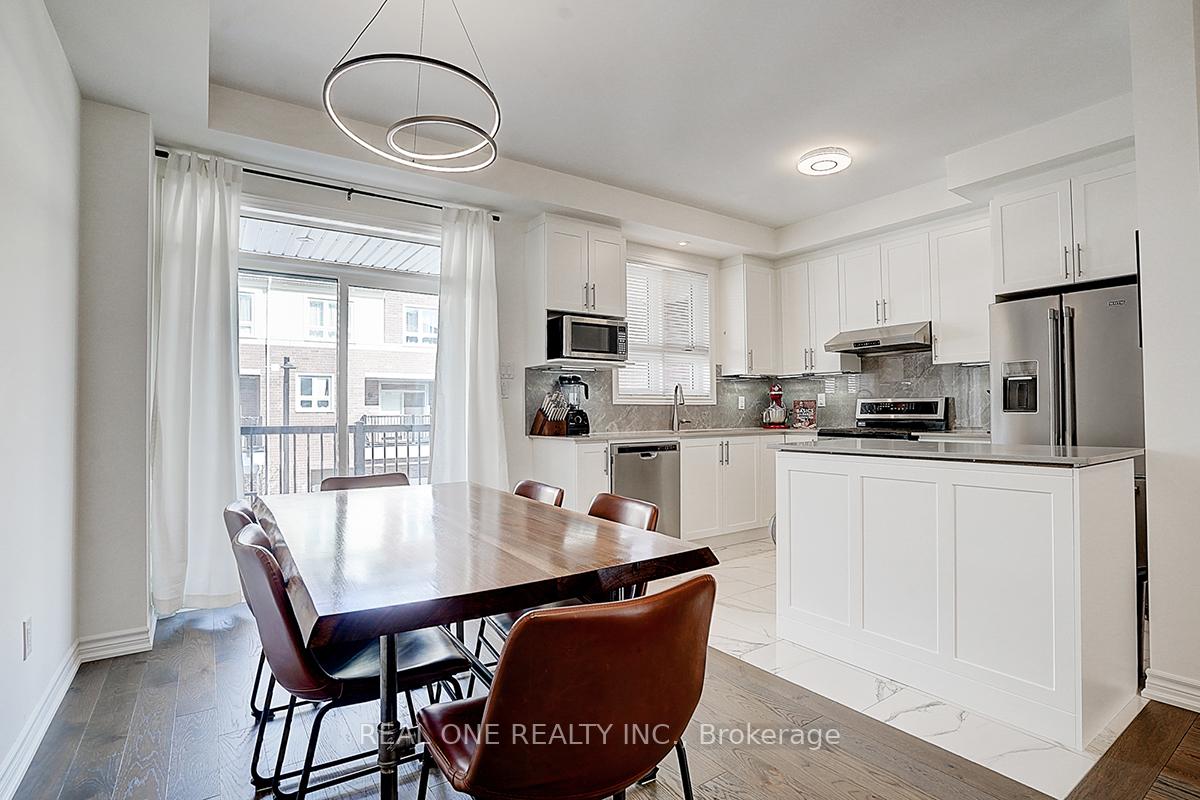 Photo 13 of 72 Chicago Lane, Markham, Wismer — HOMEH