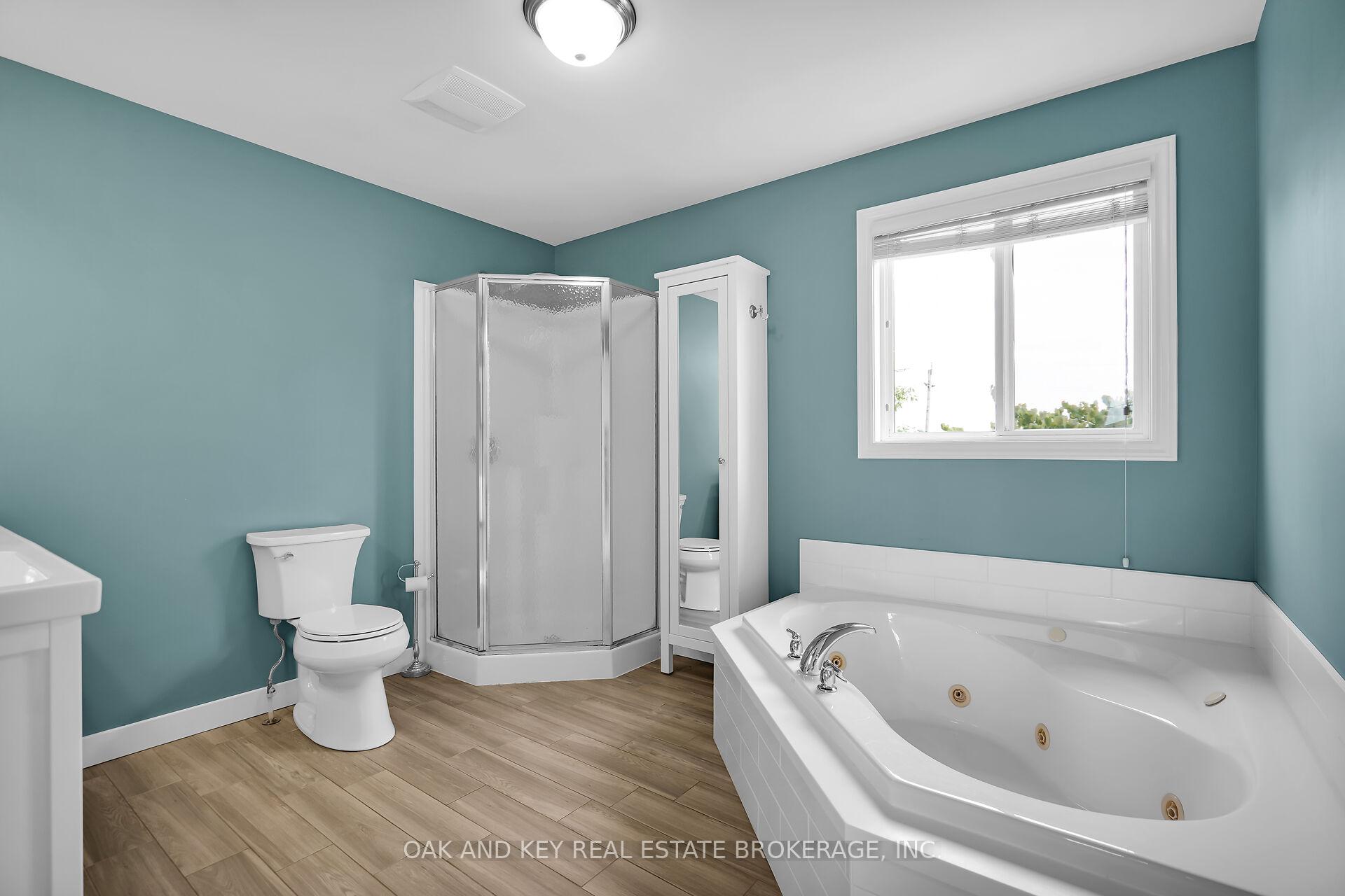 Photo 26 of 90 Woodlily Lane, Middlesex Centre, Ilderton — HOMEH