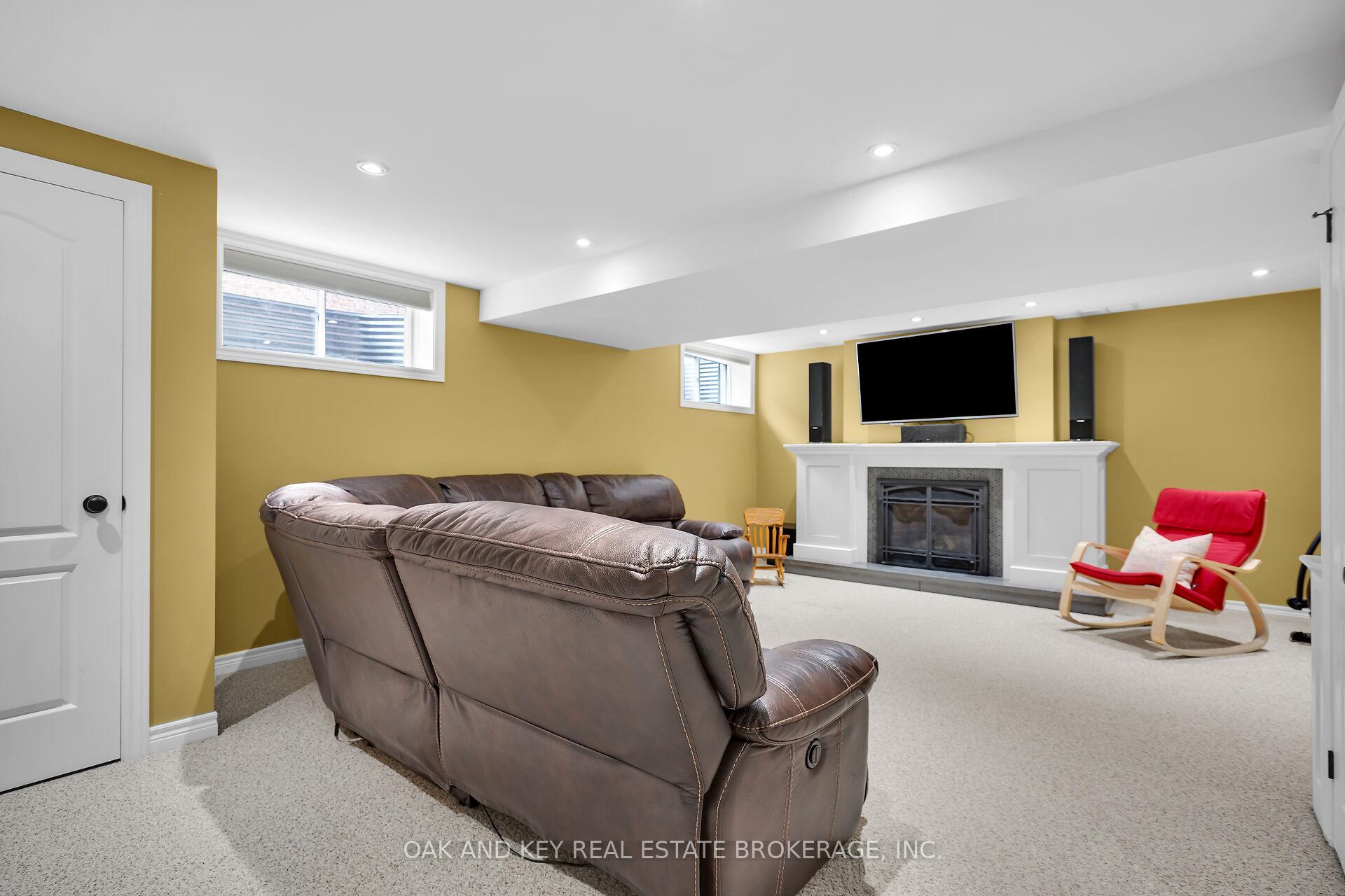 Photo 35 of 90 Woodlily Lane, Middlesex Centre, Ilderton — HOMEH