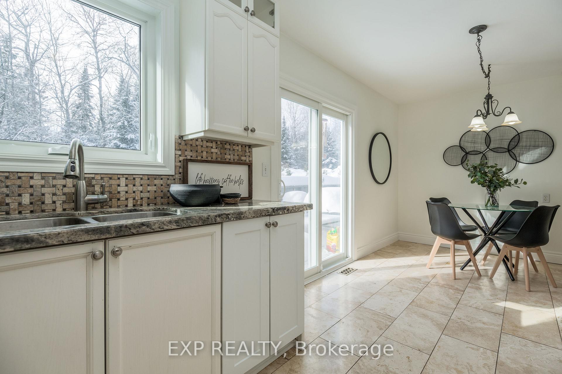 Photo 12 of 2438 Ralph Street, Innisfil, Alcona — HOMEH