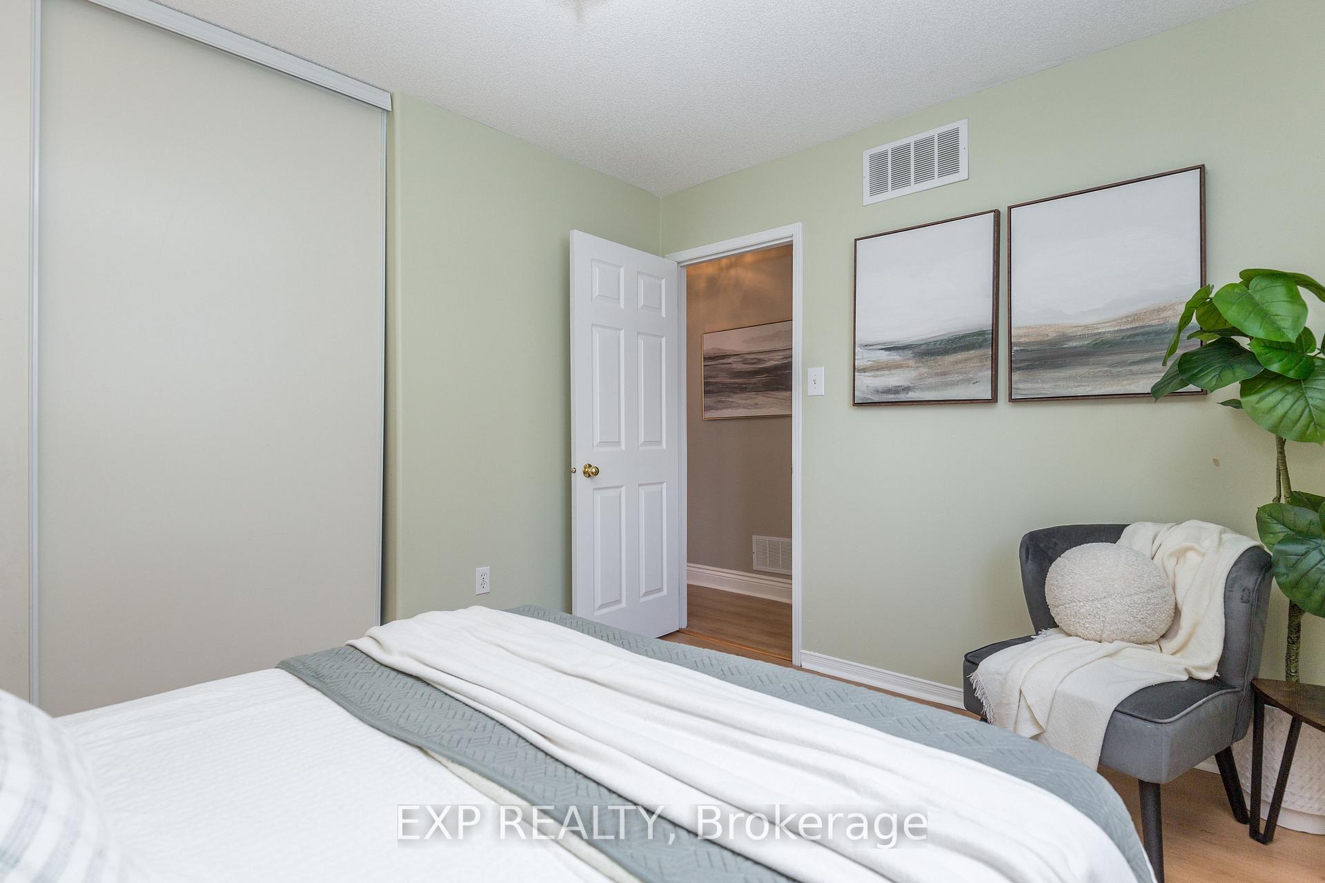 Photo 18 of 2438 Ralph Street, Innisfil, Alcona — HOMEH