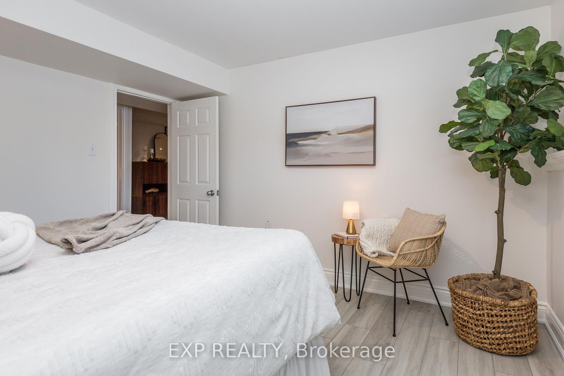 Photo 23 of 2438 Ralph Street, Innisfil, Alcona — HOMEH