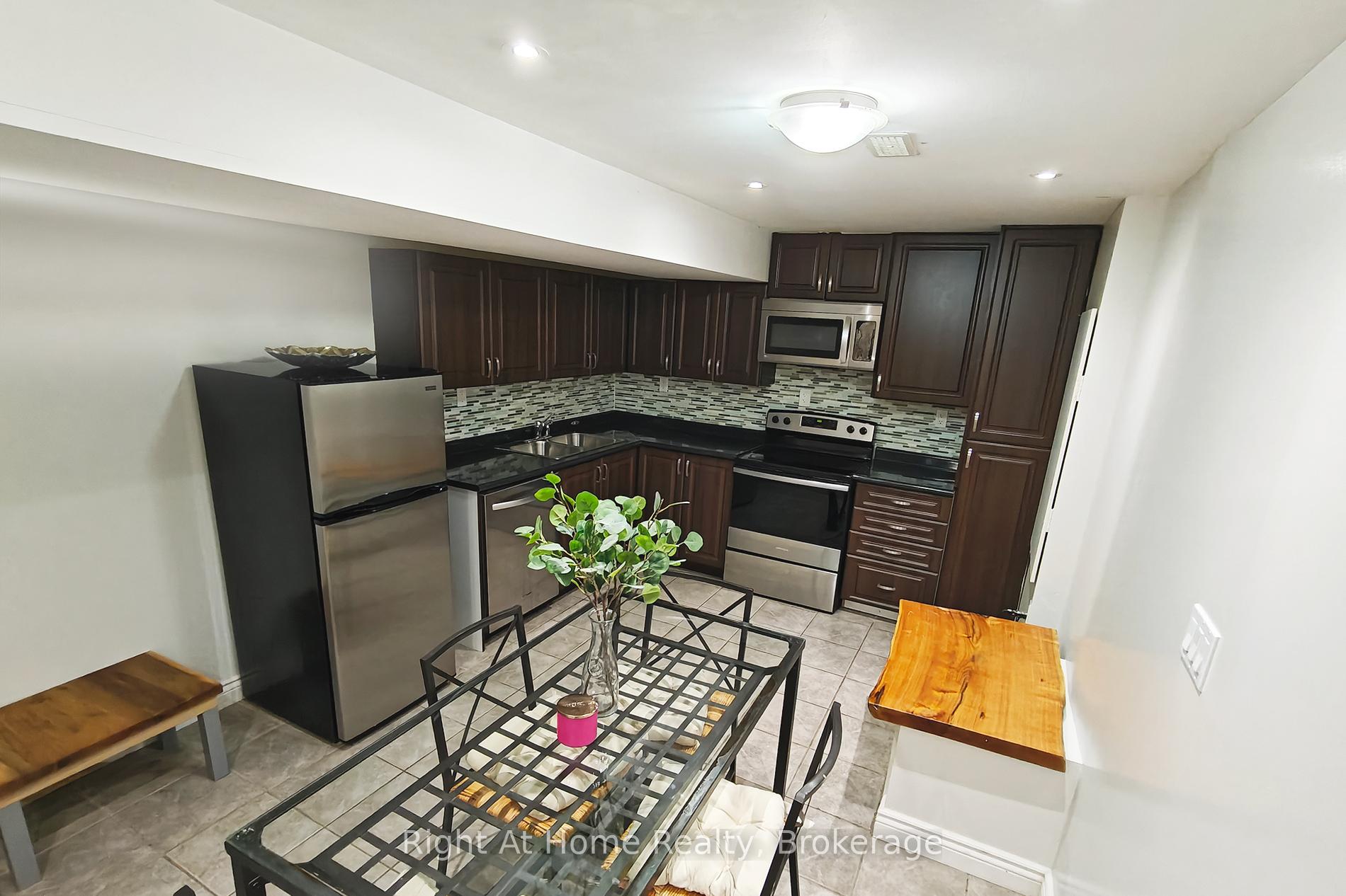 Photo 6 of Unit Lower, 126 Duncan Lane, Milton, Scott — HOMEH