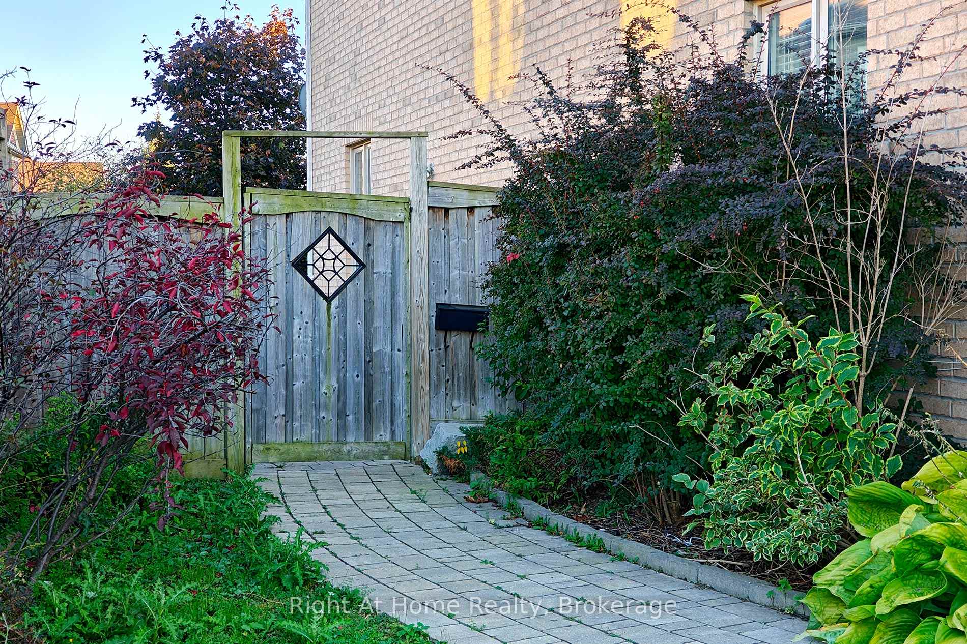 Photo 8 of Unit Lower, 126 Duncan Lane, Milton, Scott — HOMEH