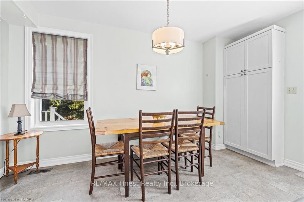 Photo 7 of 60 Mckeown Crescent, Loyalist, Amherstview — HOMEH
