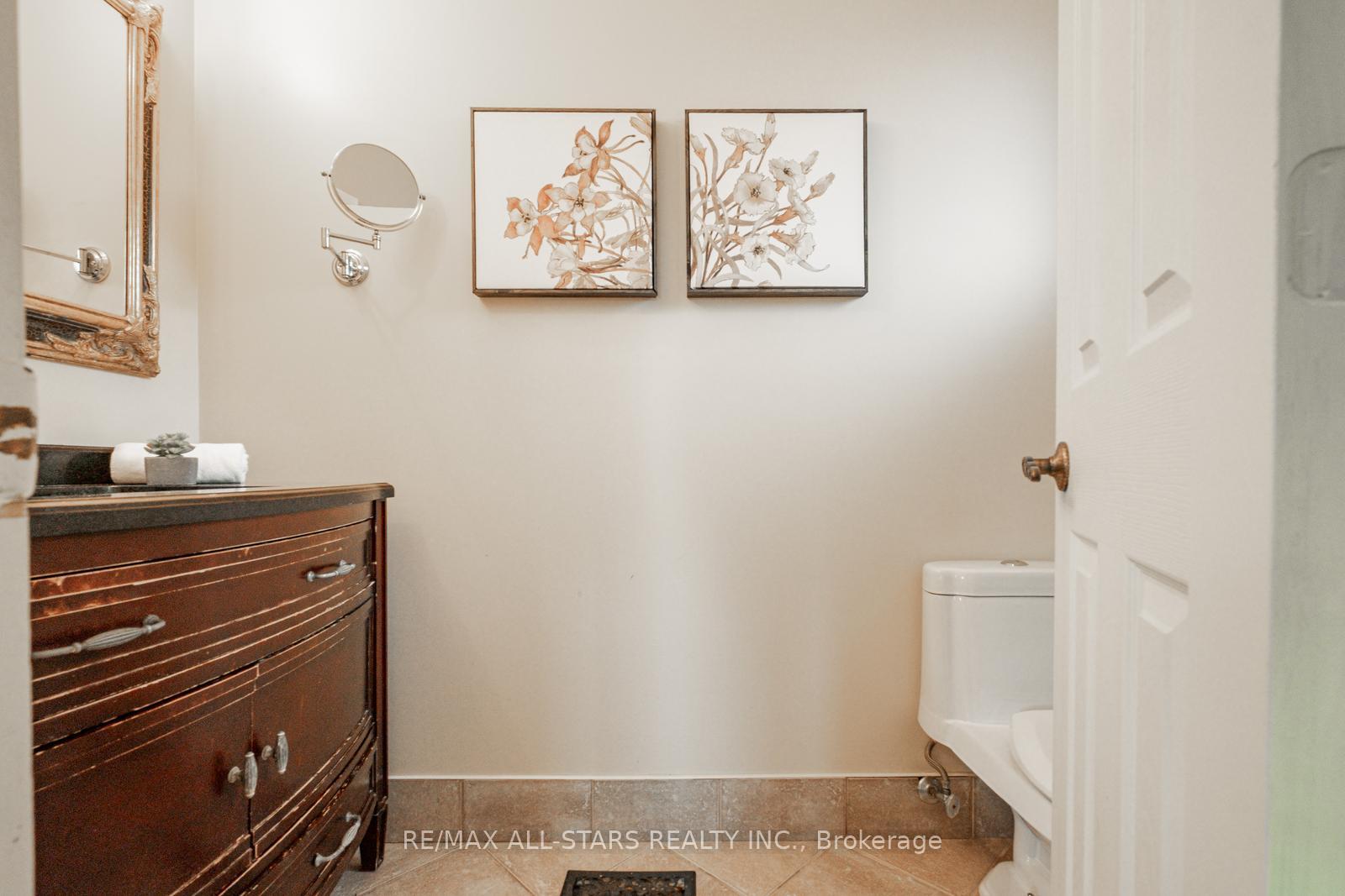 Photo 24 of 164 Major Buttons Drive, Markham, Sherwood-Amberglen — HOMEH