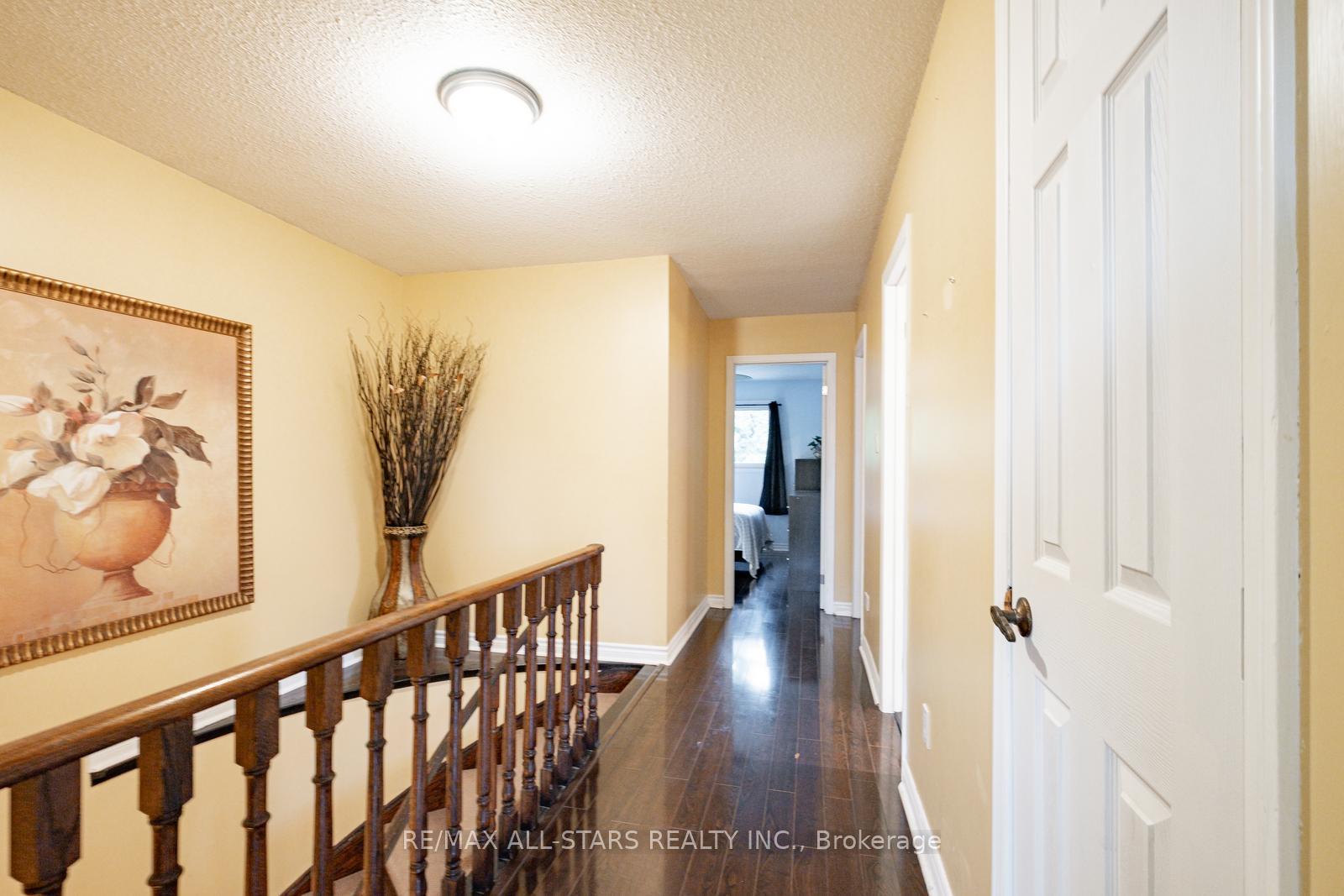 Photo 25 of 164 Major Buttons Drive, Markham, Sherwood-Amberglen — HOMEH
