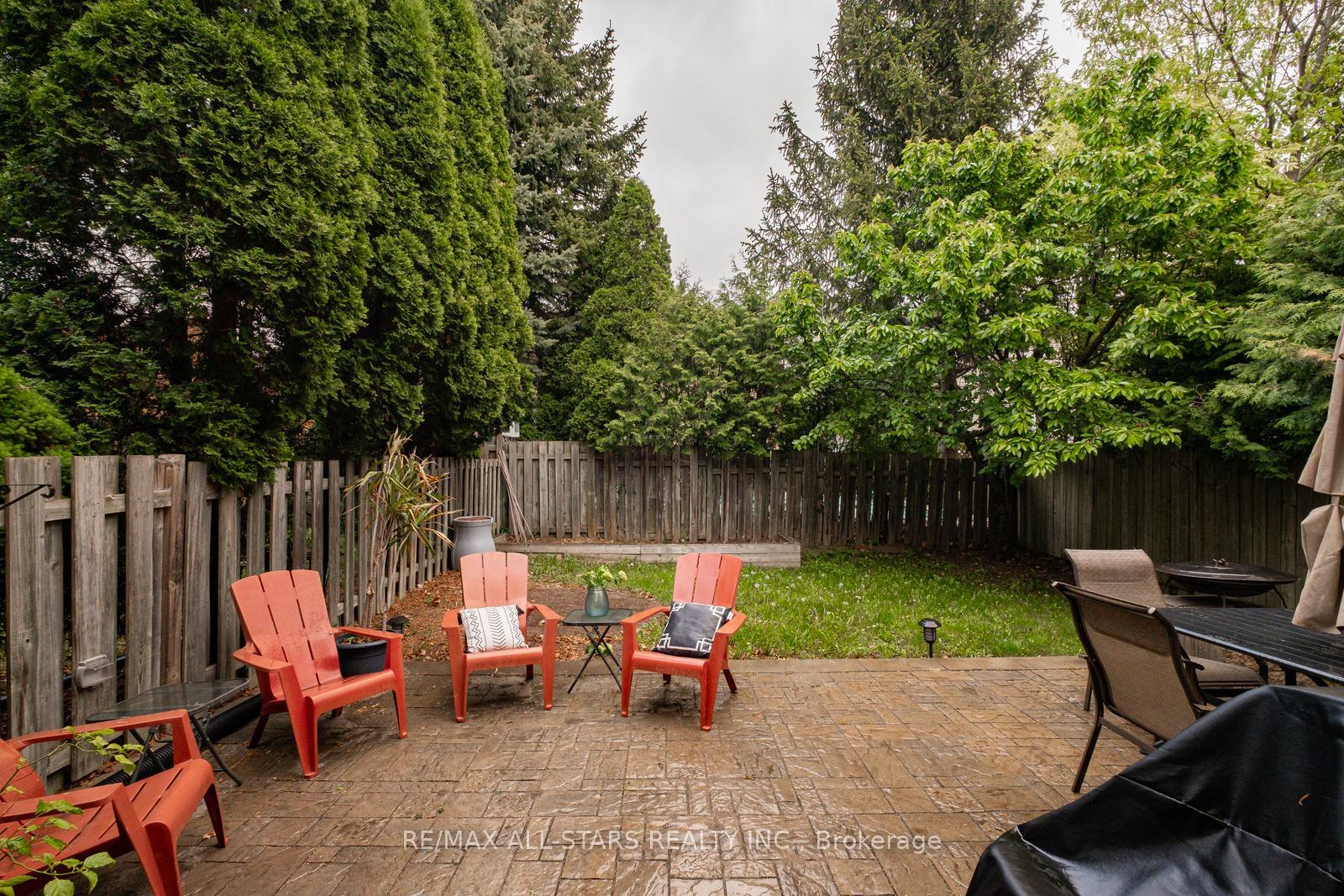 Photo 40 of 164 Major Buttons Drive, Markham, Sherwood-Amberglen — HOMEH