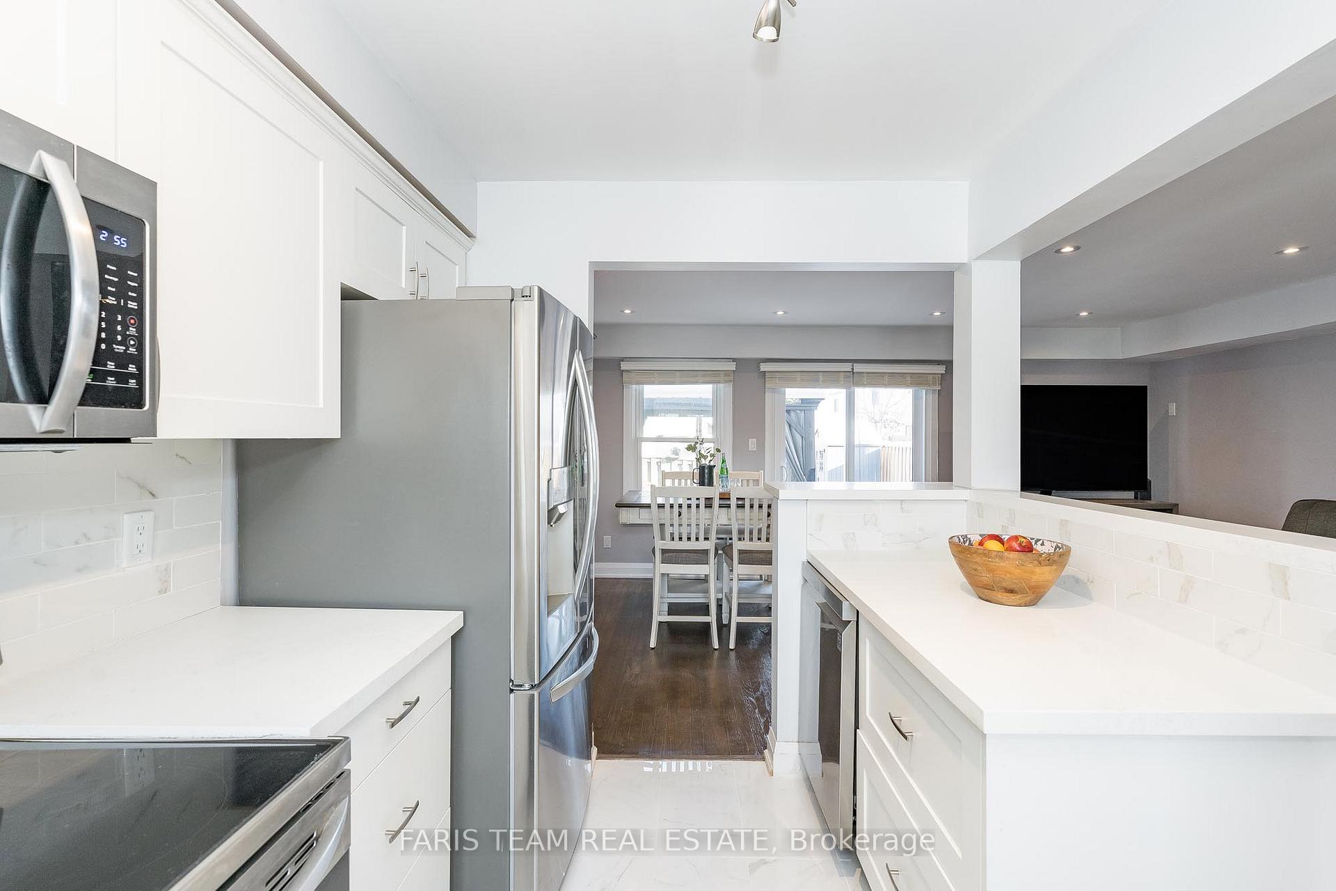 Photo 5 of 2181 Ferguson Street, Innisfil, Alcona — HOMEH