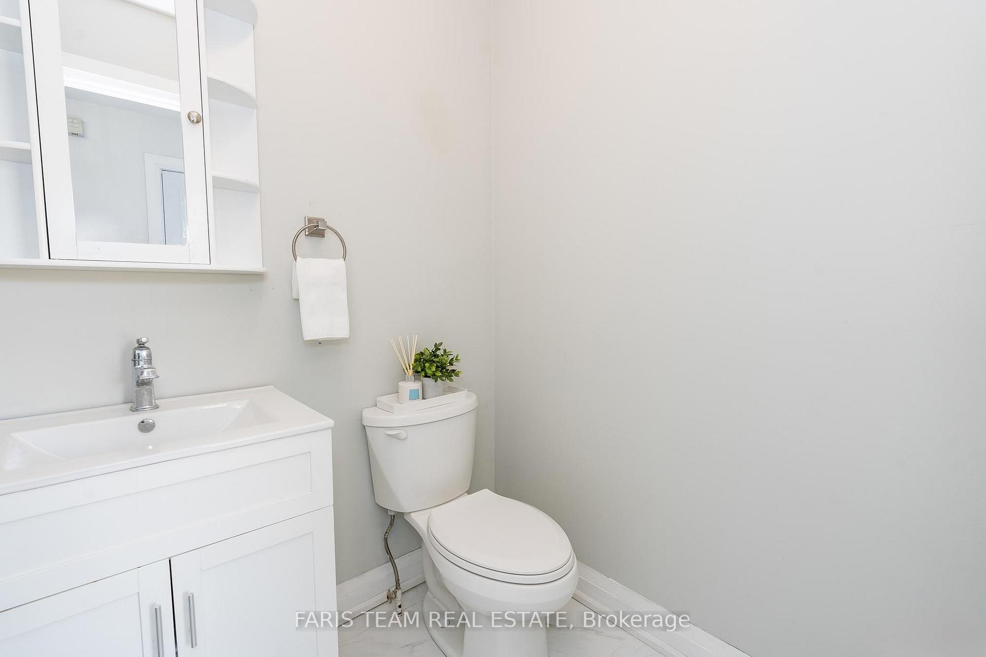 Photo 9 of 2181 Ferguson Street, Innisfil, Alcona — HOMEH