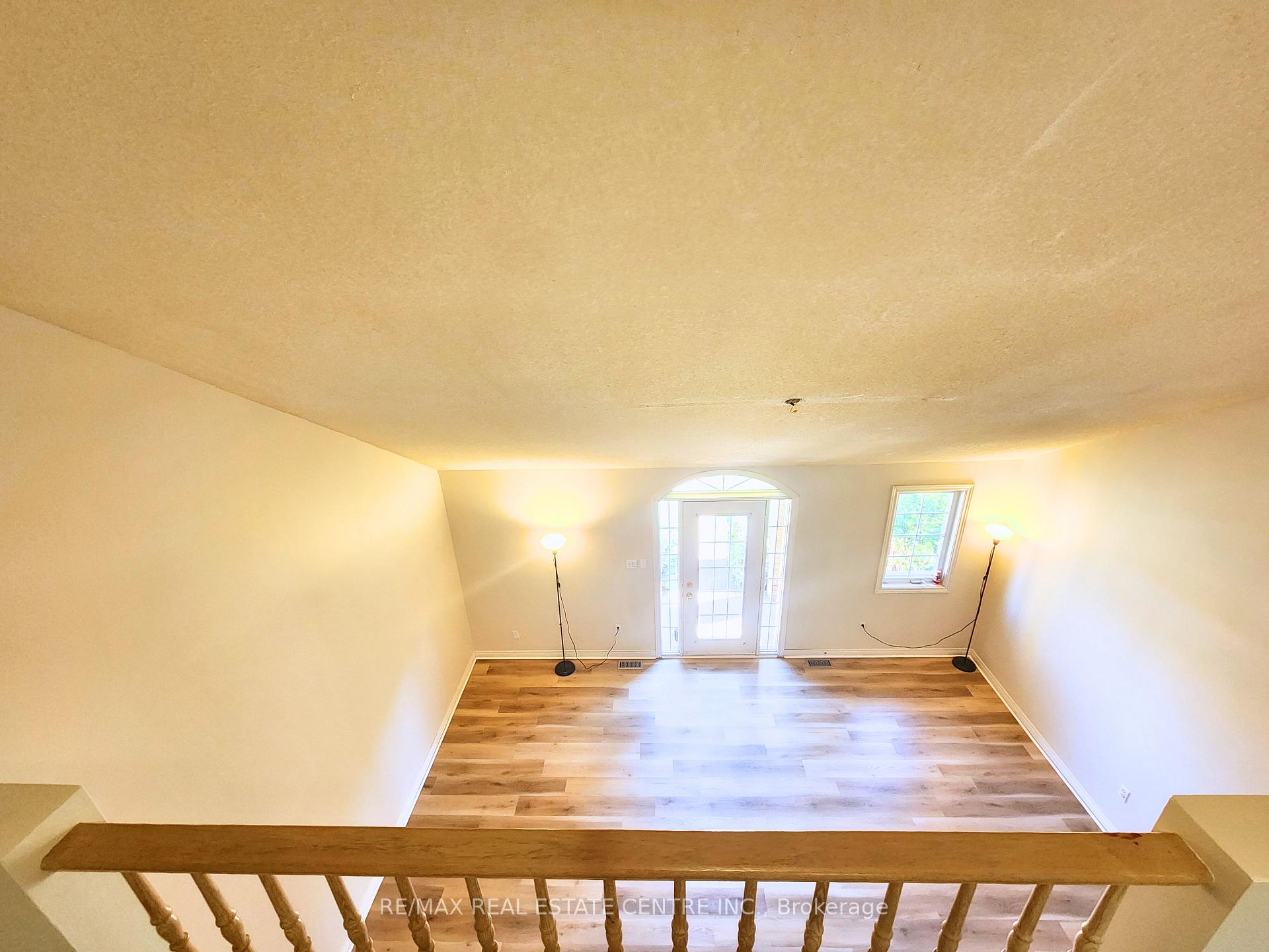 Photo 11 of 61 Dynasty Avenue, Hamilton, Stoney Creek — HOMEH