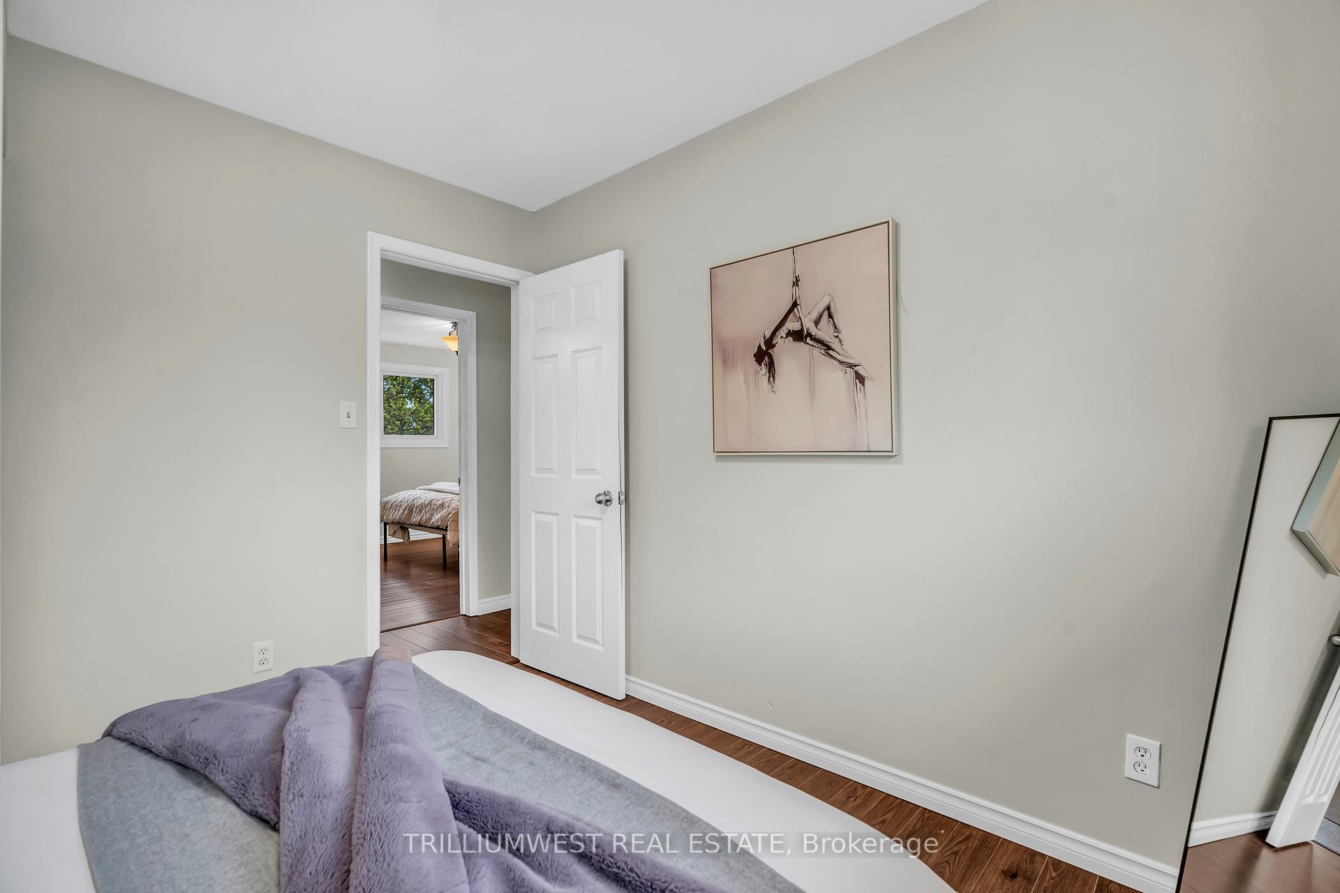 Photo 18 of 36 Blackfriars Place, Kitchener — HOMEH