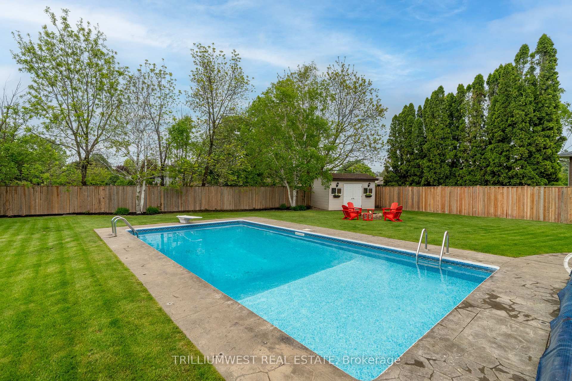 Photo 32 of 36 Blackfriars Place, Kitchener — HOMEH