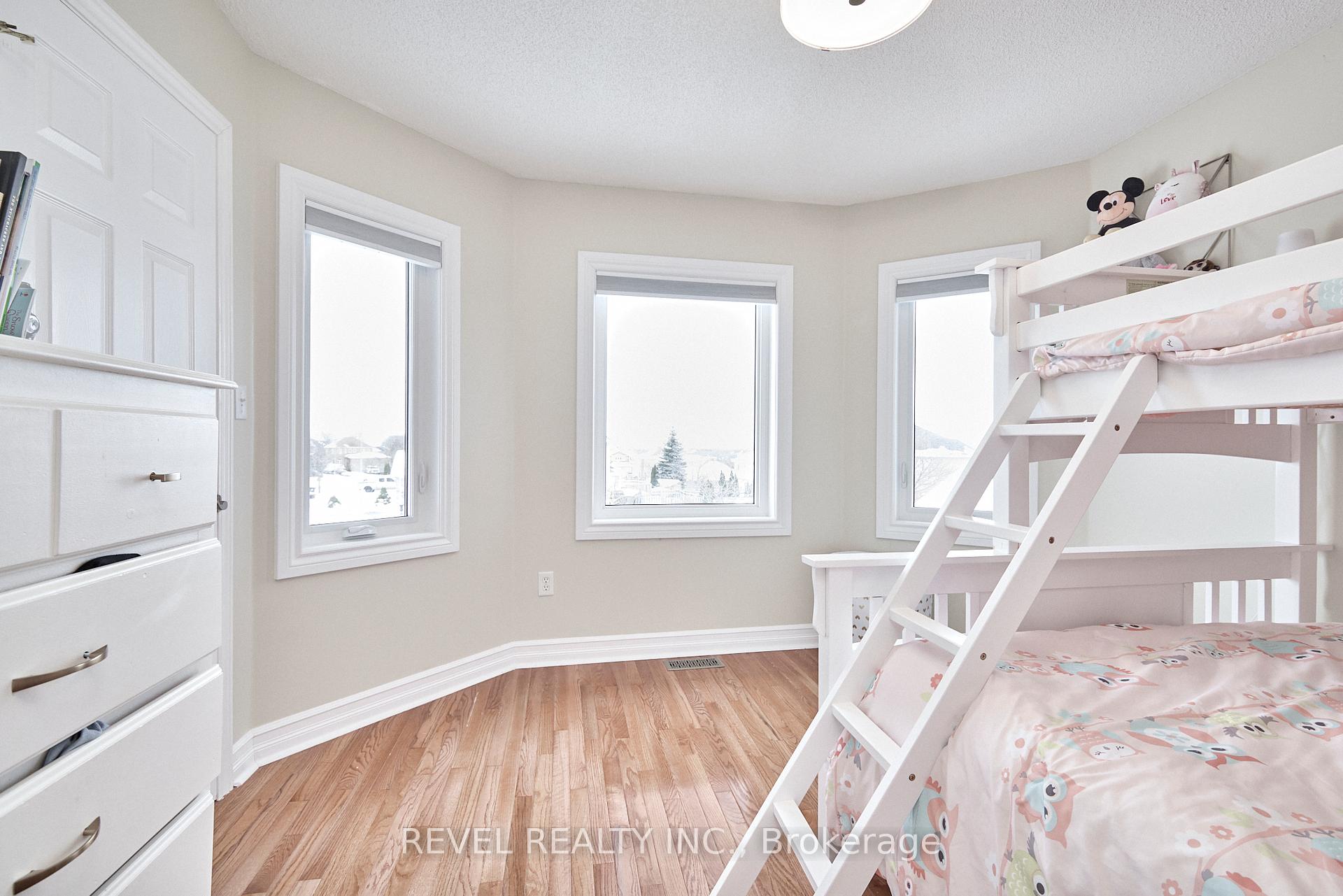 Photo 22 of 1979 Romina Court, Innisfil, Alcona — HOMEH